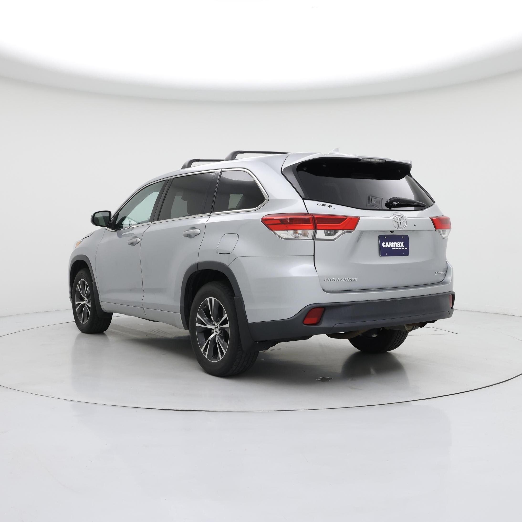 Thumbnail: 2018 Toyota Highlander - 2
