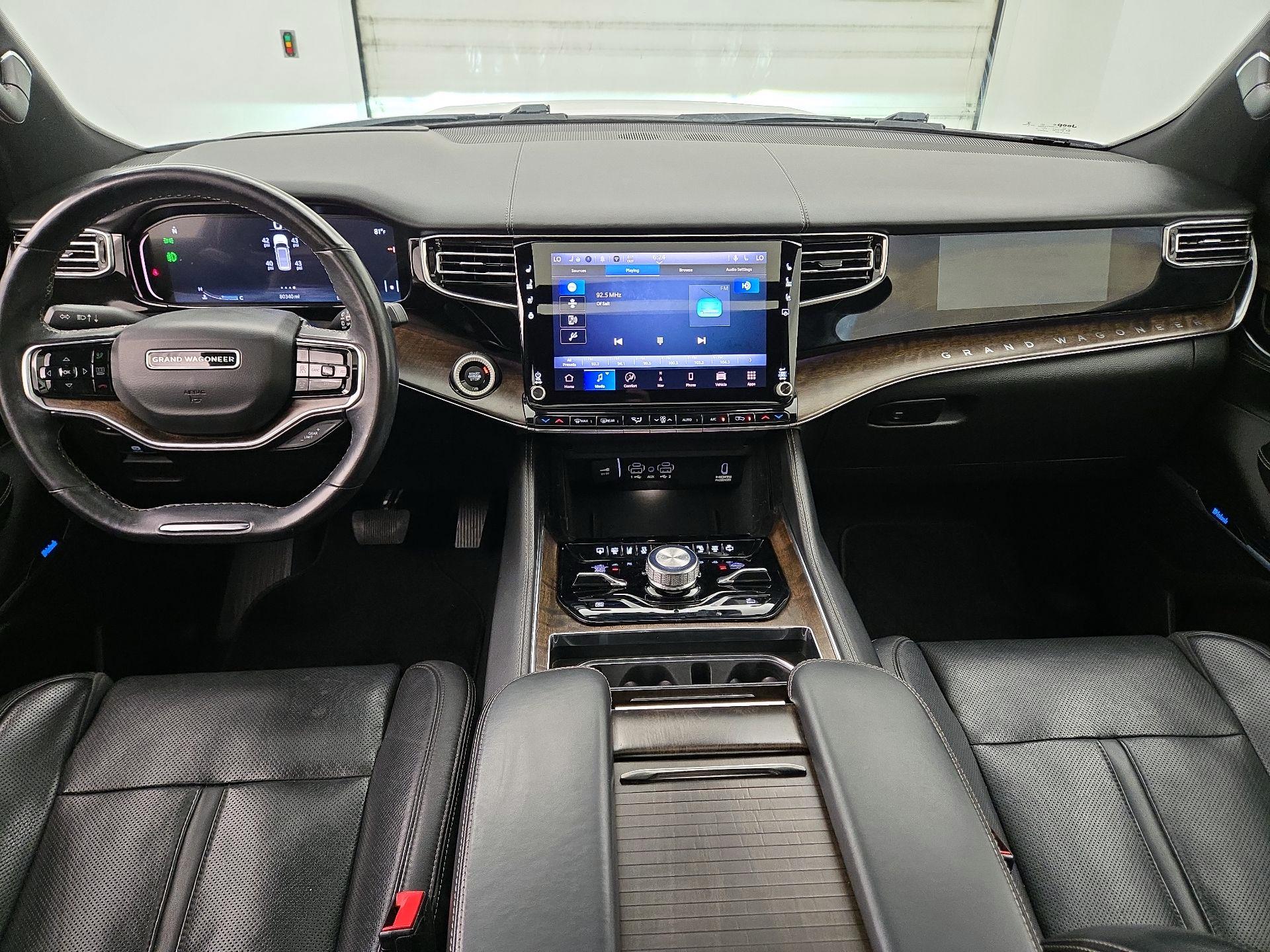 Thumbnail: 2022 Jeep Grand Wagoneer - 9