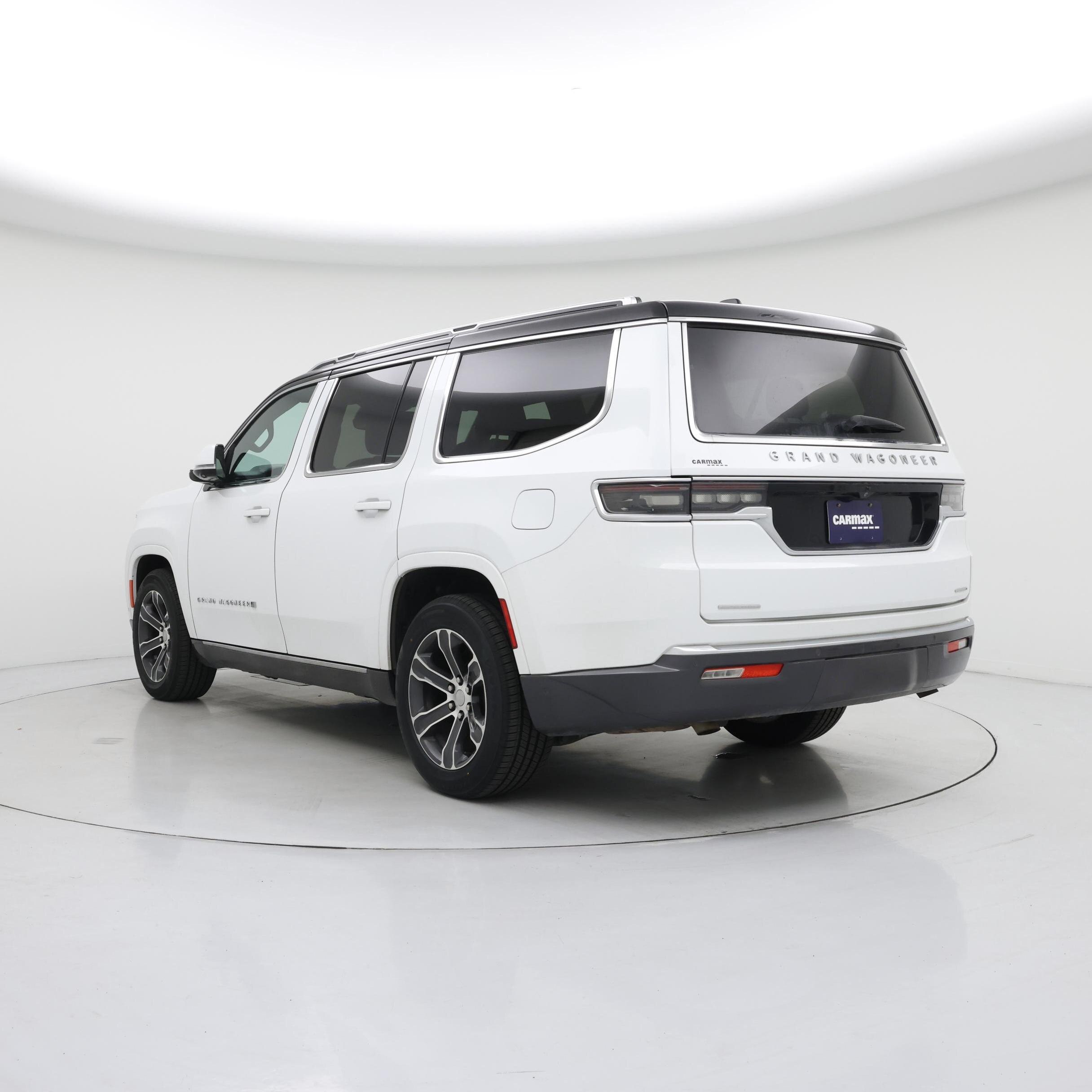 Thumbnail: 2022 Jeep Grand Wagoneer - 2