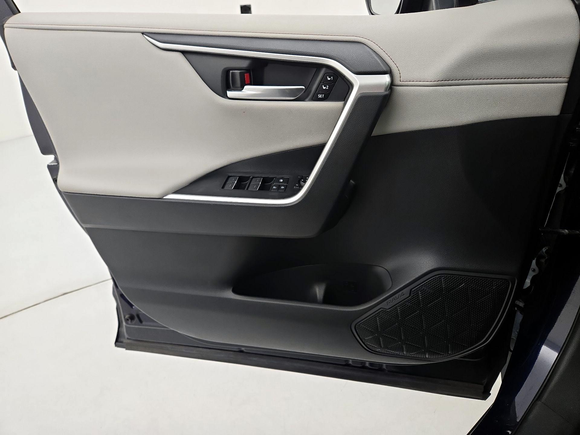 Thumbnail: 2023 Toyota RAV4 - 12