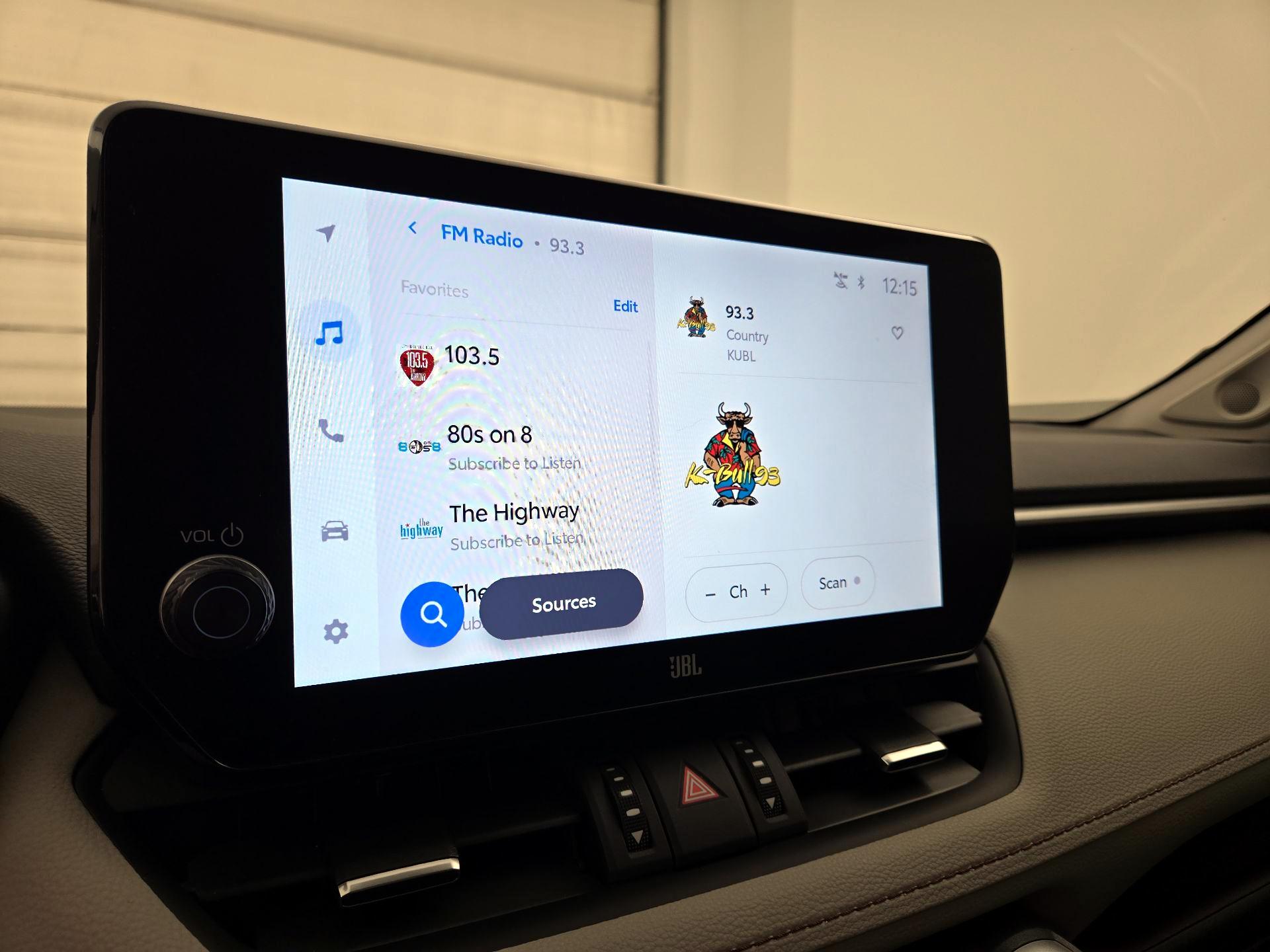 Thumbnail: 2023 Toyota RAV4 - 15