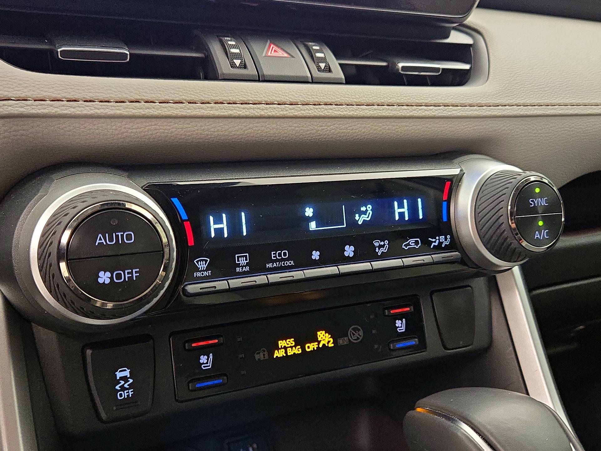 Thumbnail: 2023 Toyota RAV4 - 16