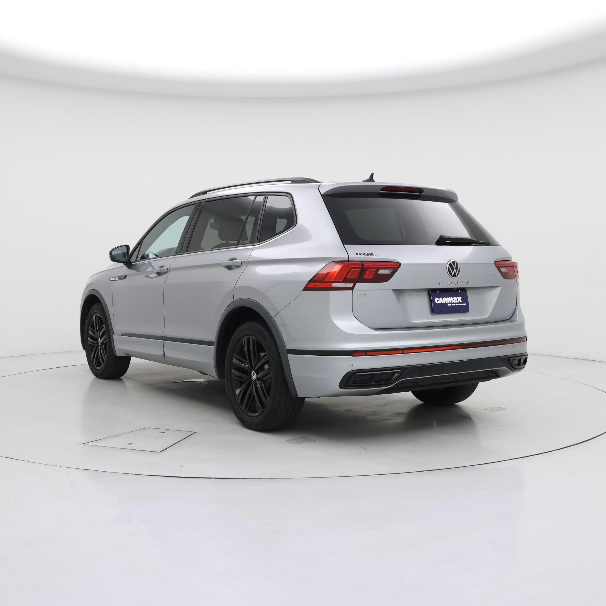 Thumbnail: 2022 Volkswagen Tiguan - 2