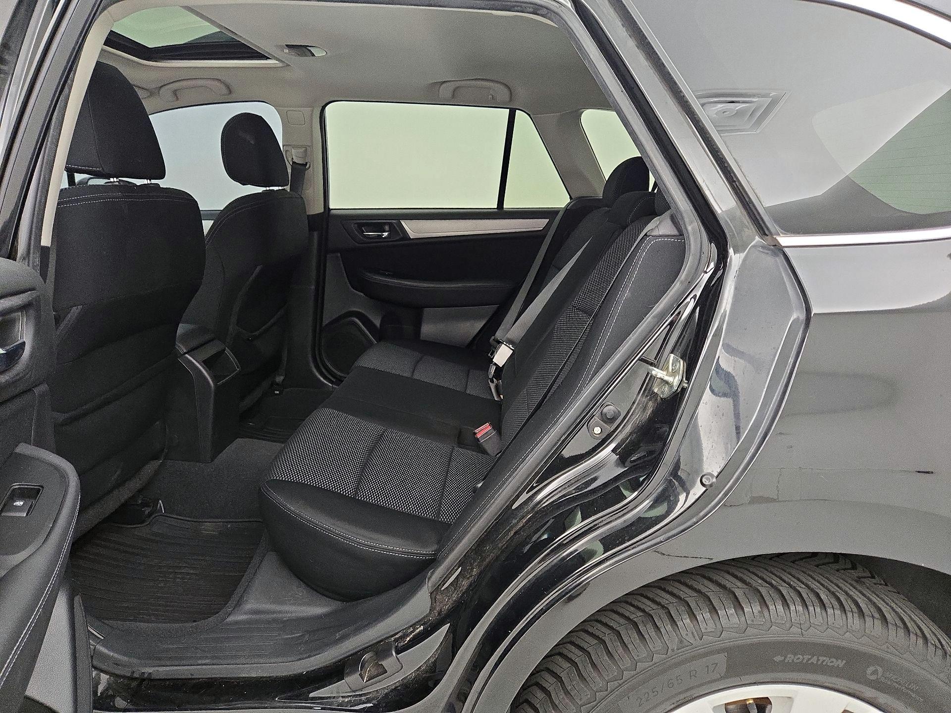 Thumbnail: 2016 Subaru Outback - 20