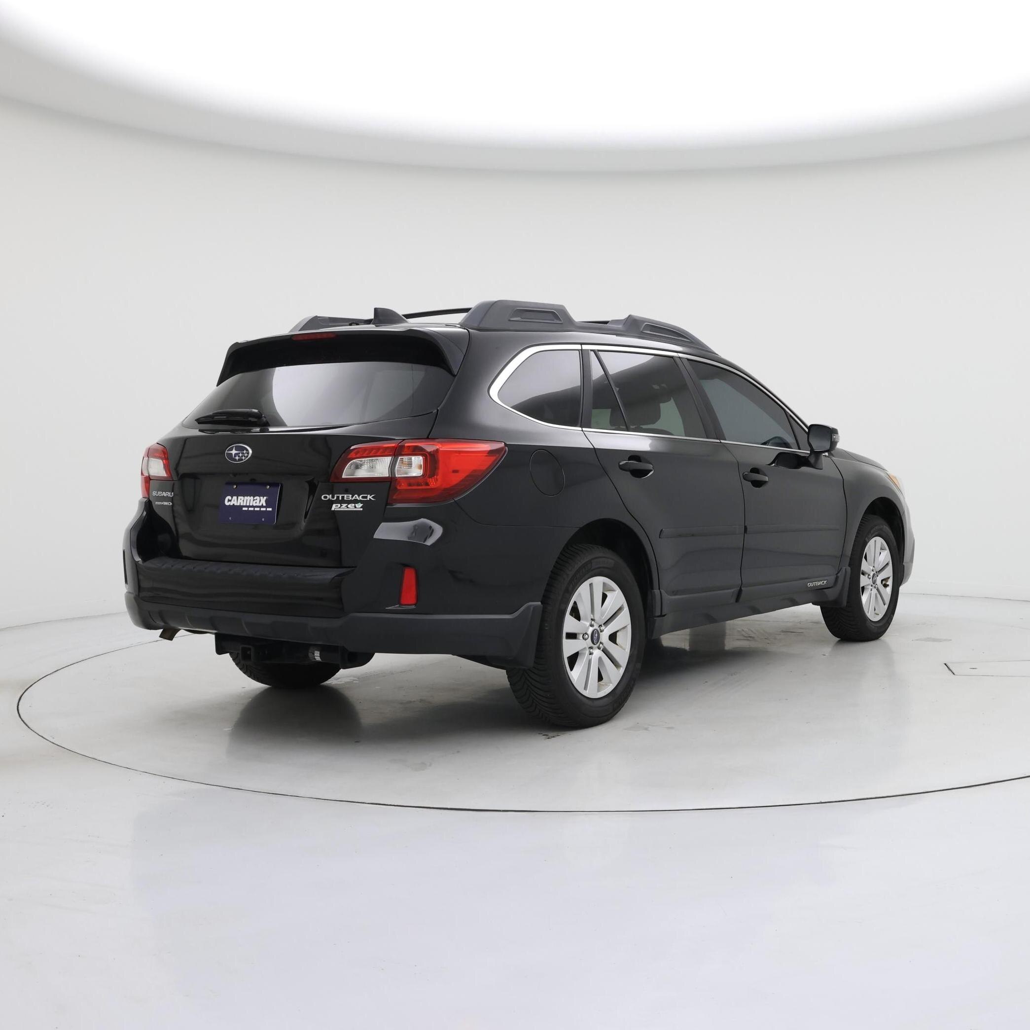 Thumbnail: 2016 Subaru Outback - 8