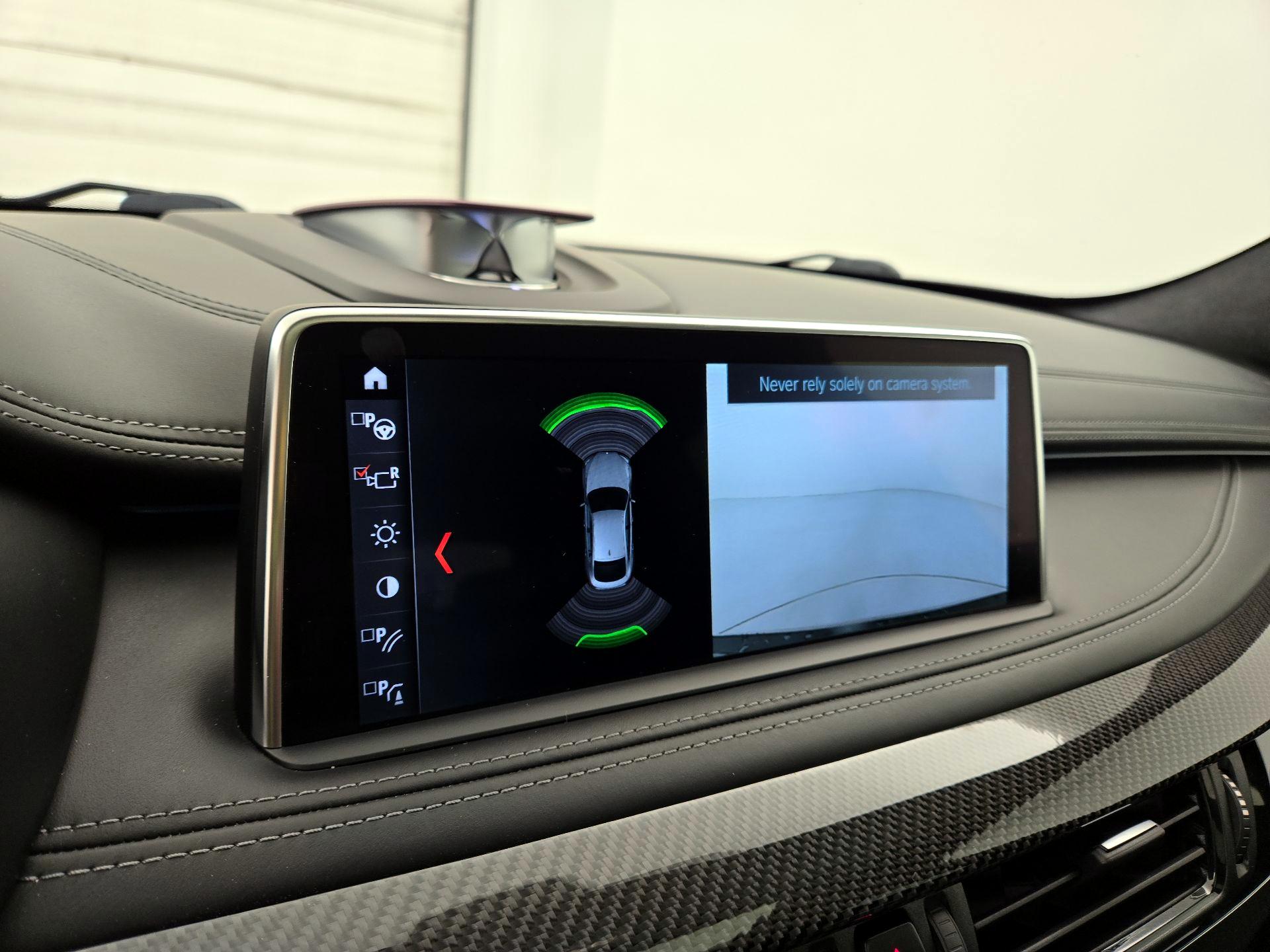 Thumbnail: 2018 BMW X6 - 15