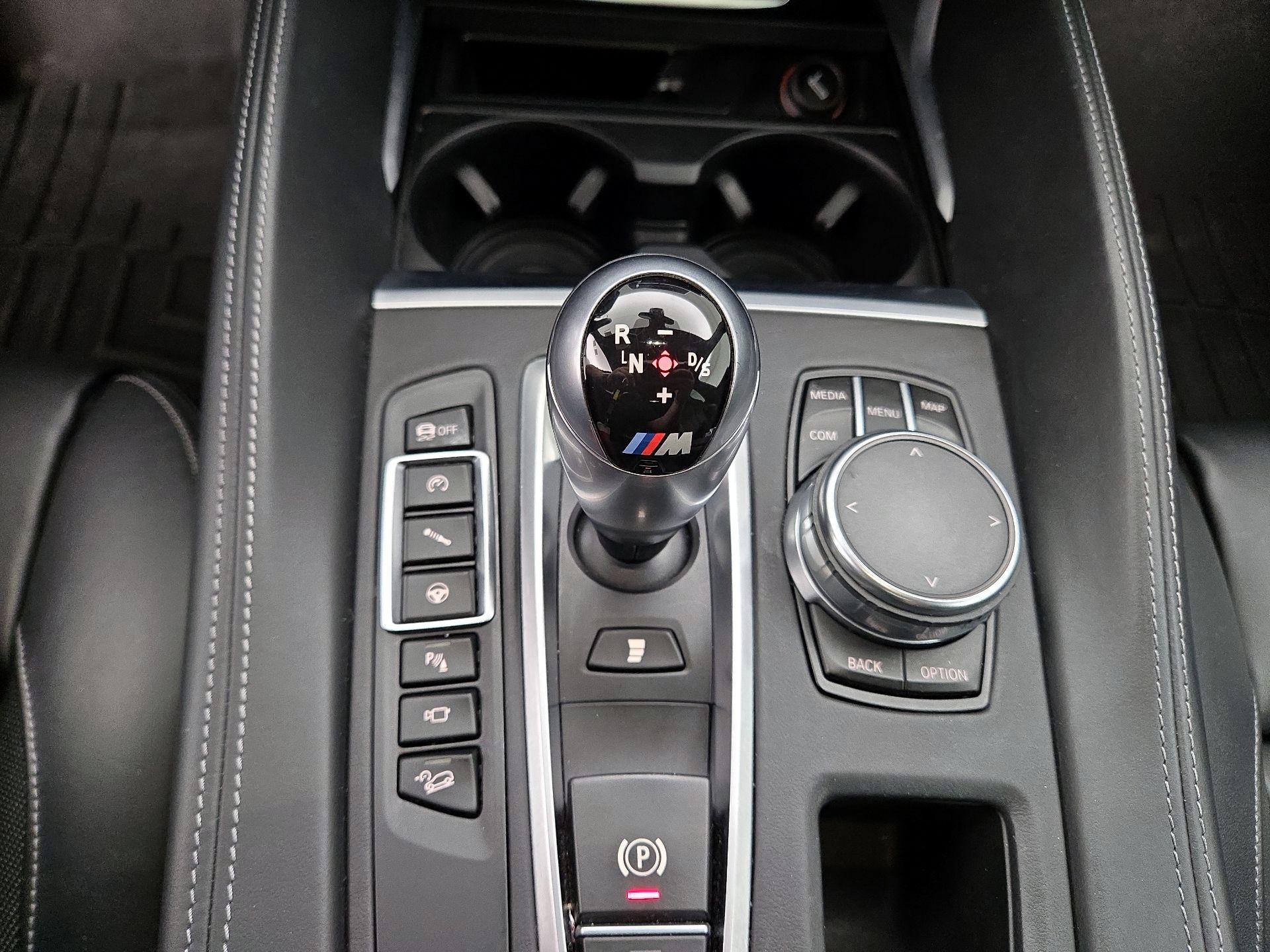 Thumbnail: 2018 BMW X6 - 18