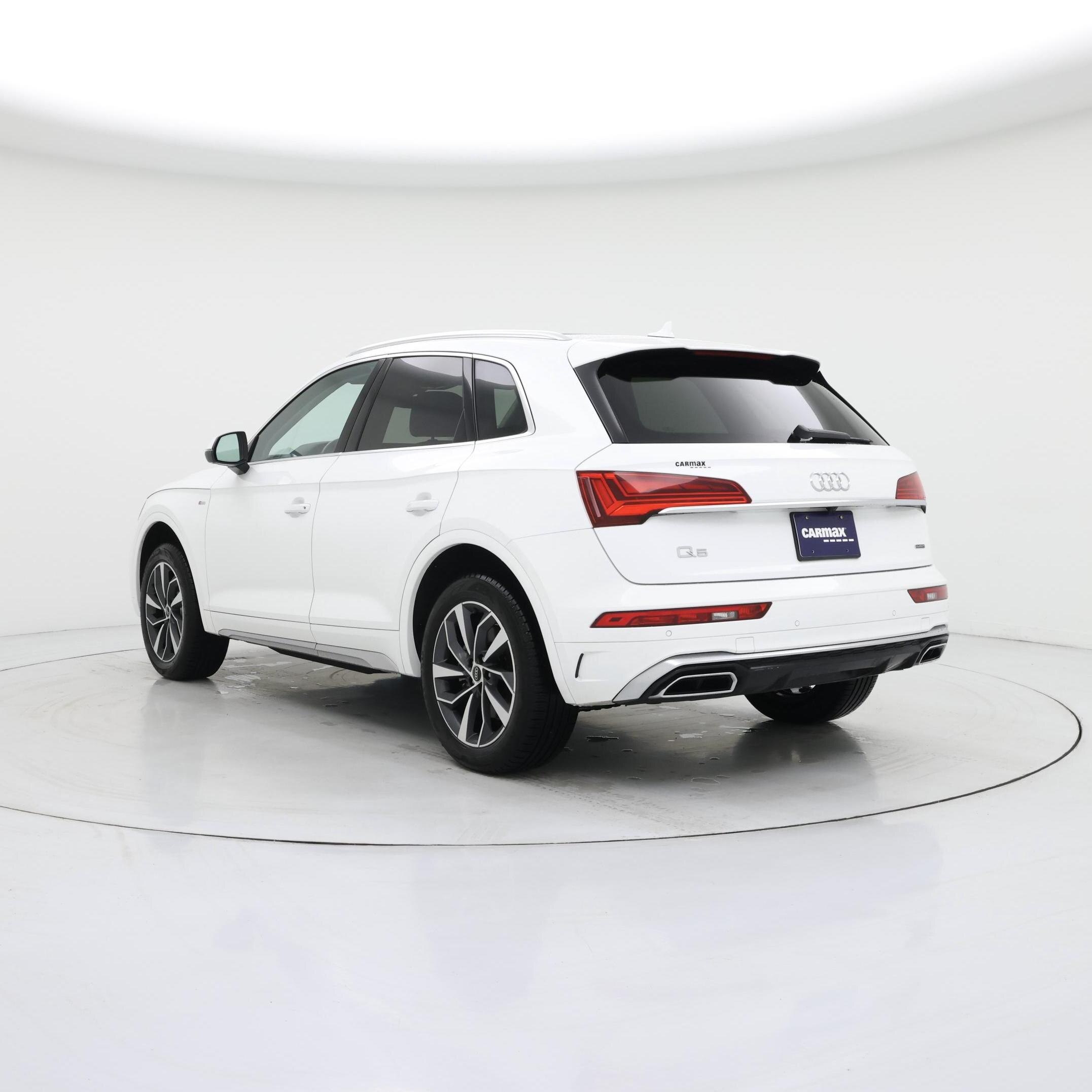 Thumbnail: 2023 Audi Q5 - 2