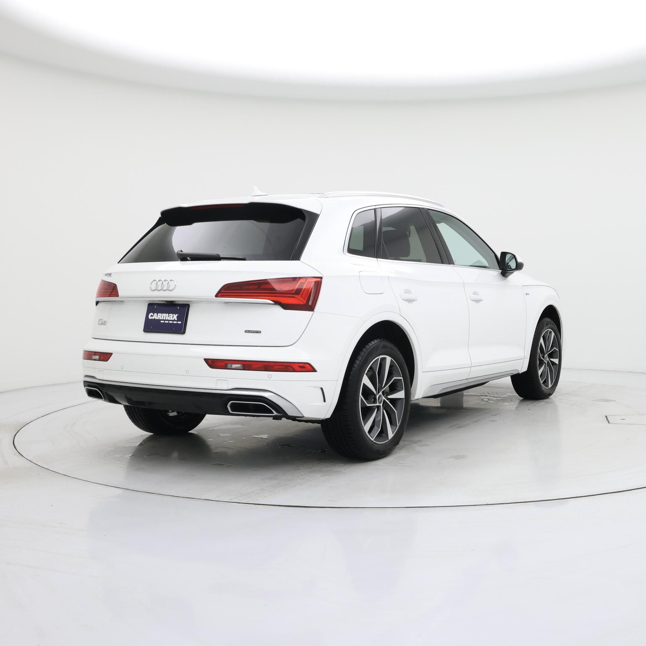Thumbnail: 2023 Audi Q5 - 8