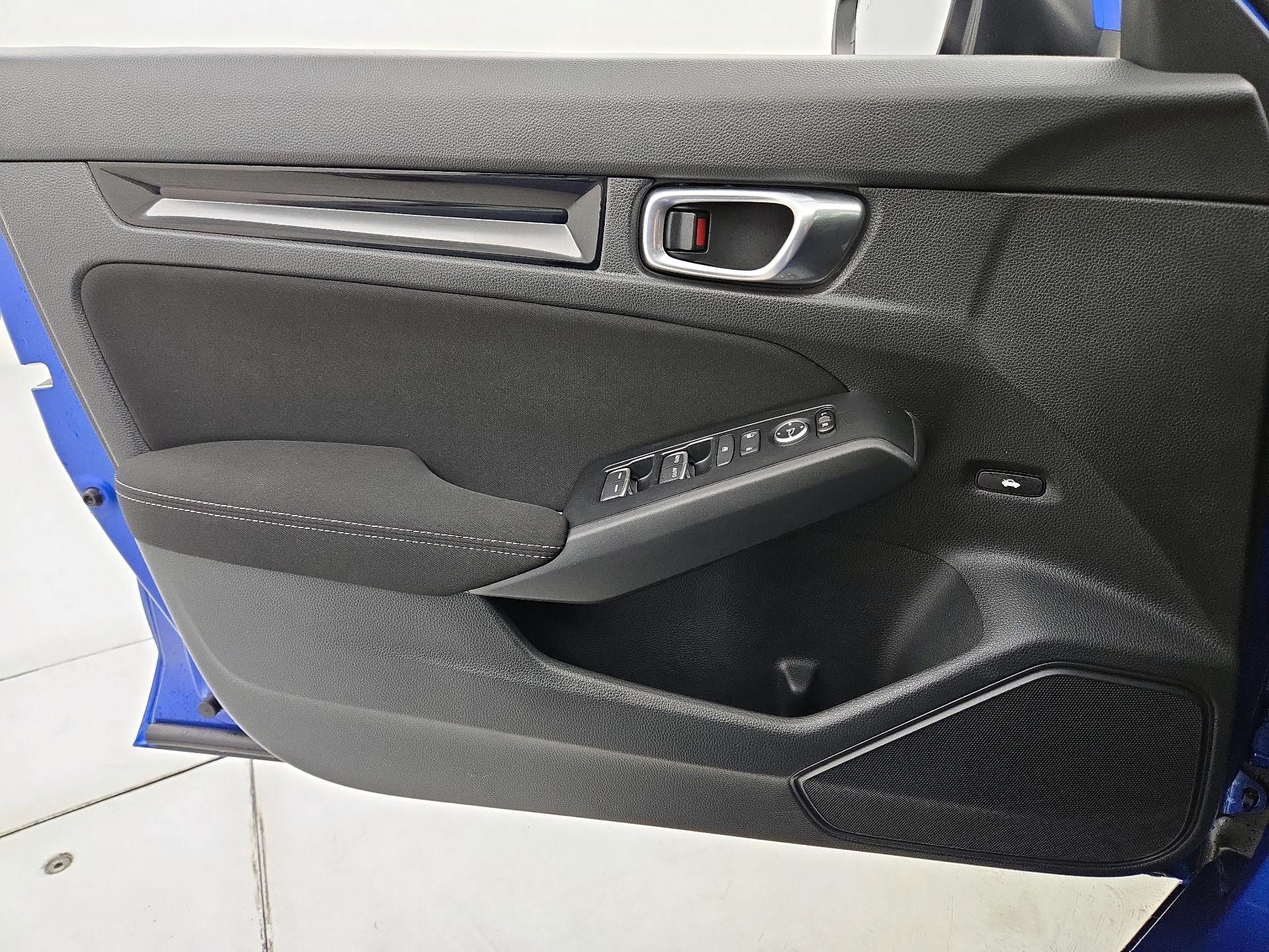 Thumbnail: 2023 Honda Civic - 12