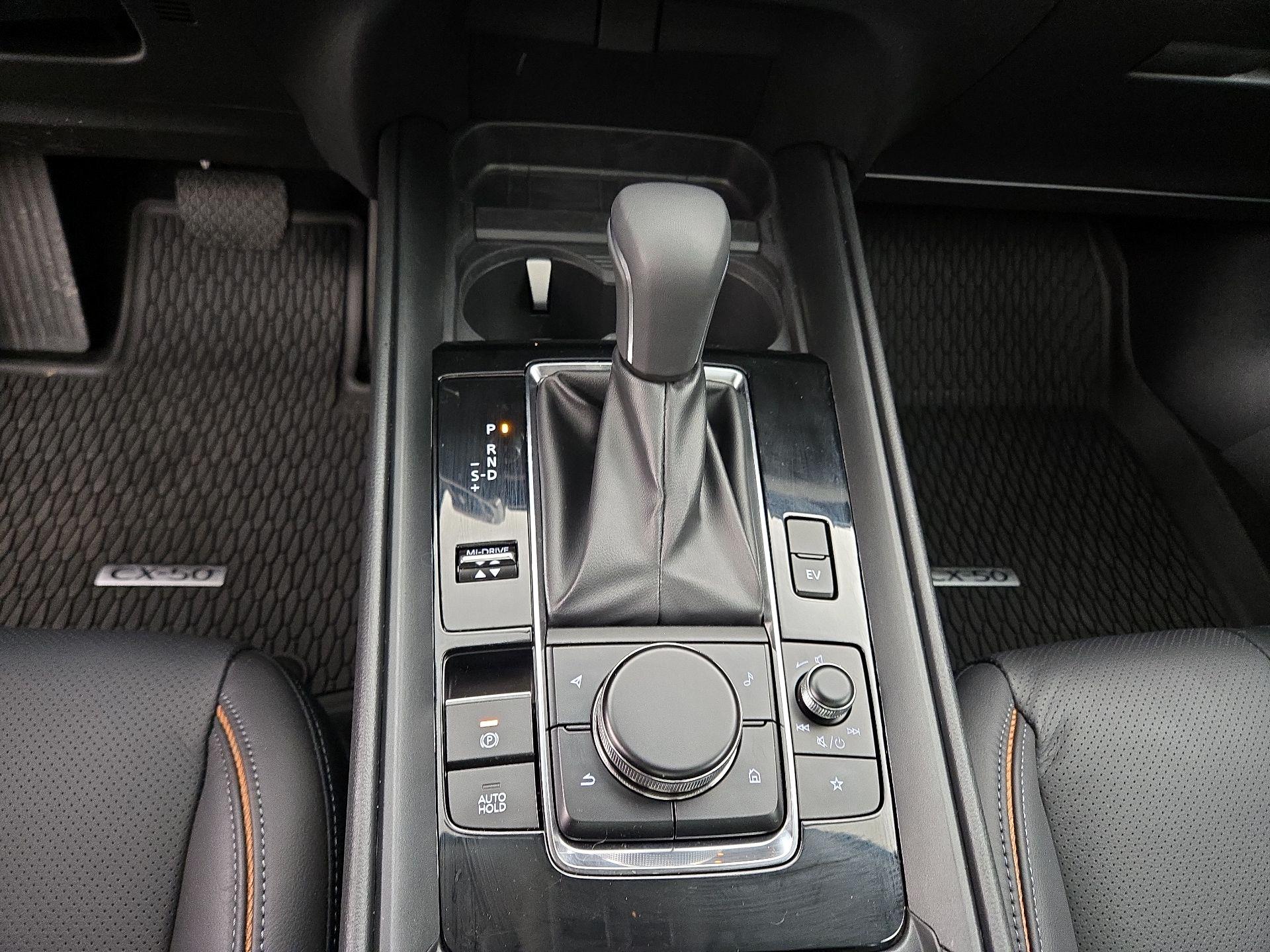 Thumbnail: 2026 Mazda CX-50 - 17