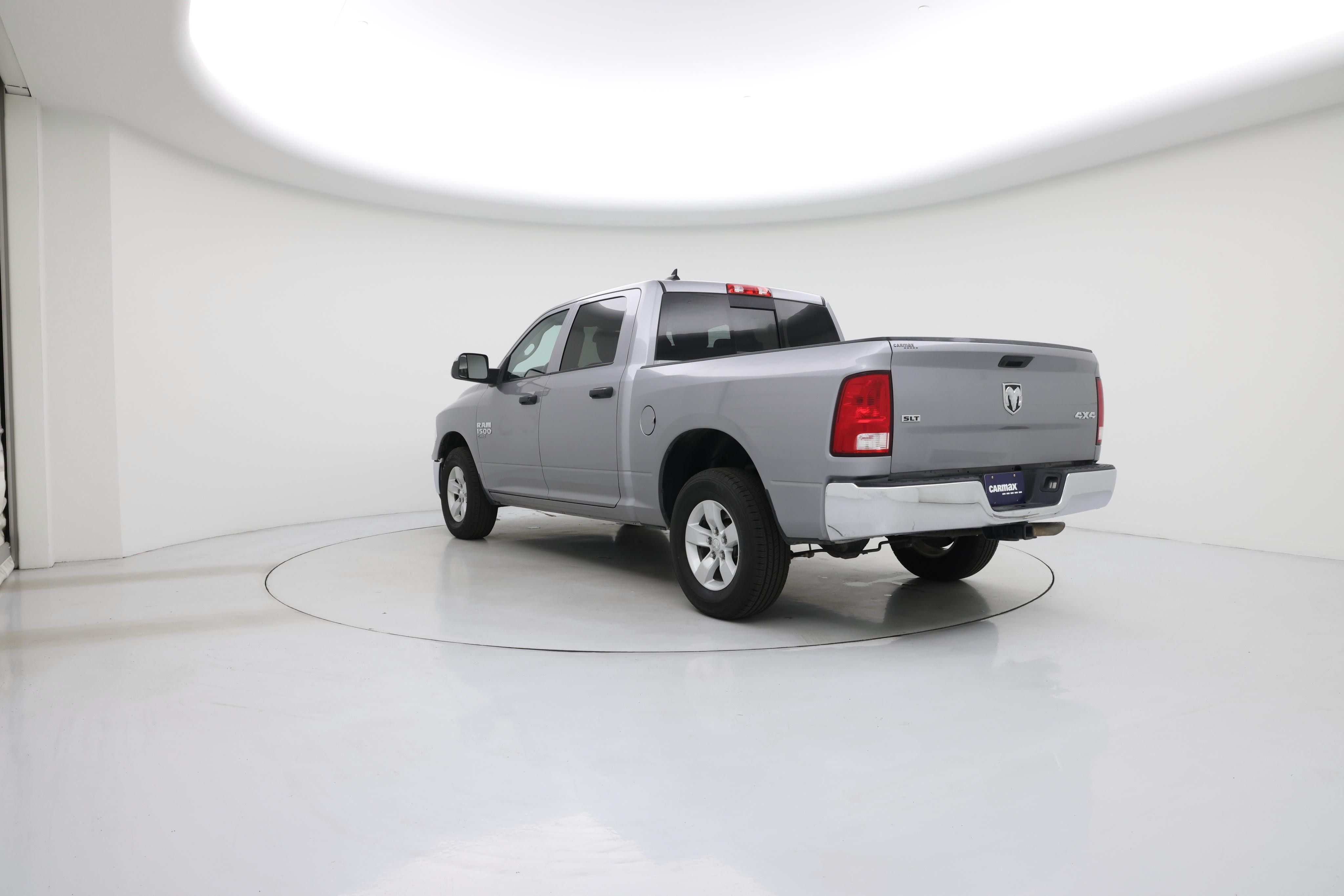 Thumbnail: 2023 RAM 1500 Classic - 2