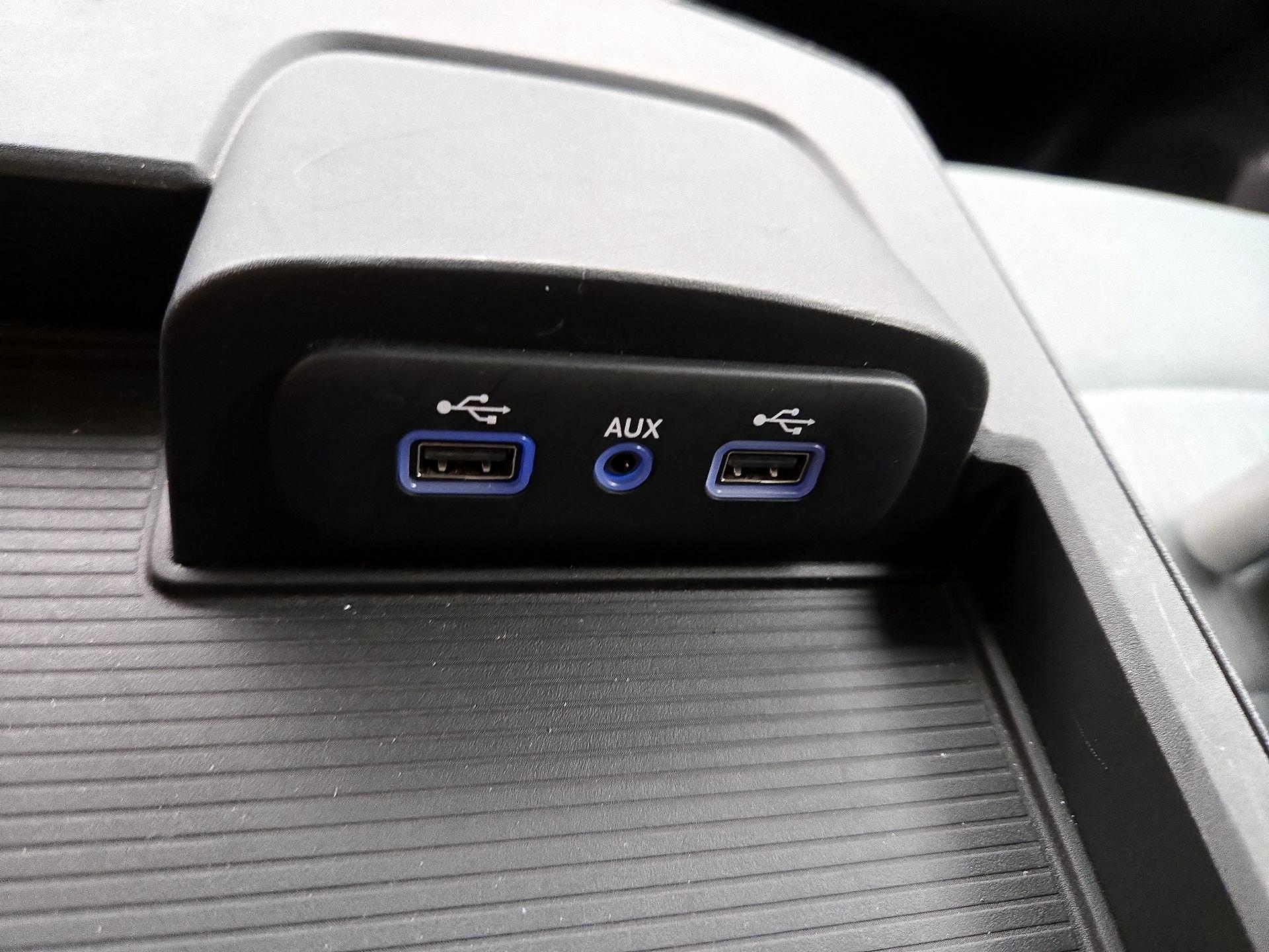 Thumbnail: 2023 RAM 1500 Classic - 19