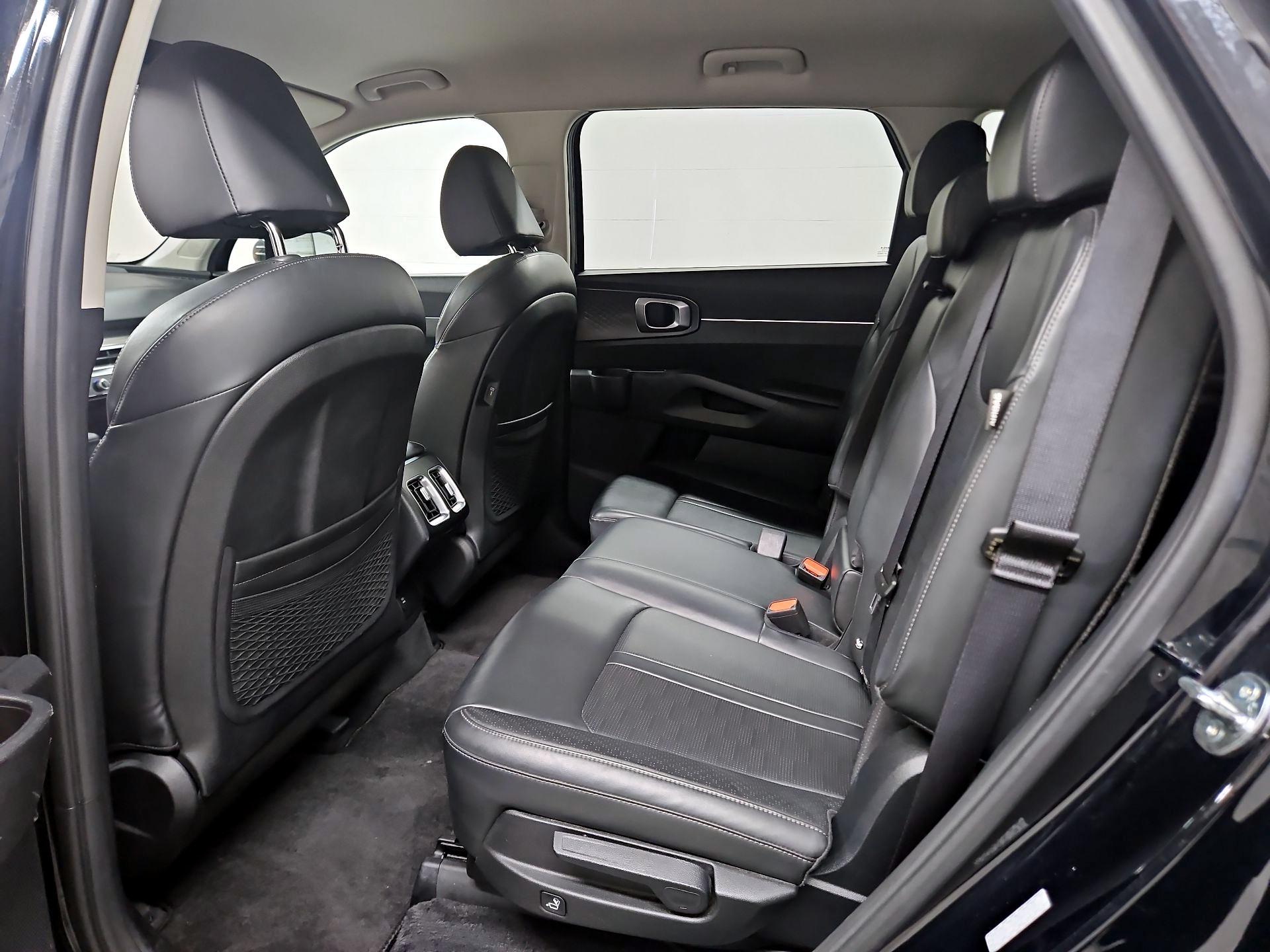 Thumbnail: 2024 Kia Sorento - 20