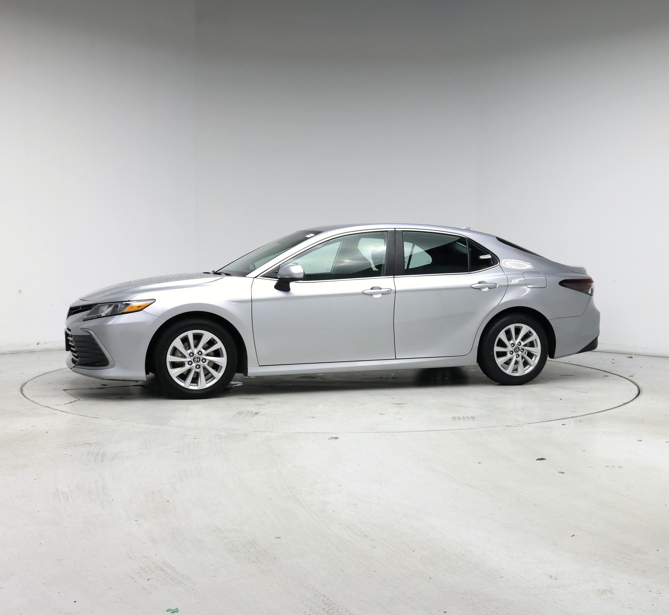 Thumbnail: 2023 Toyota Camry - 3