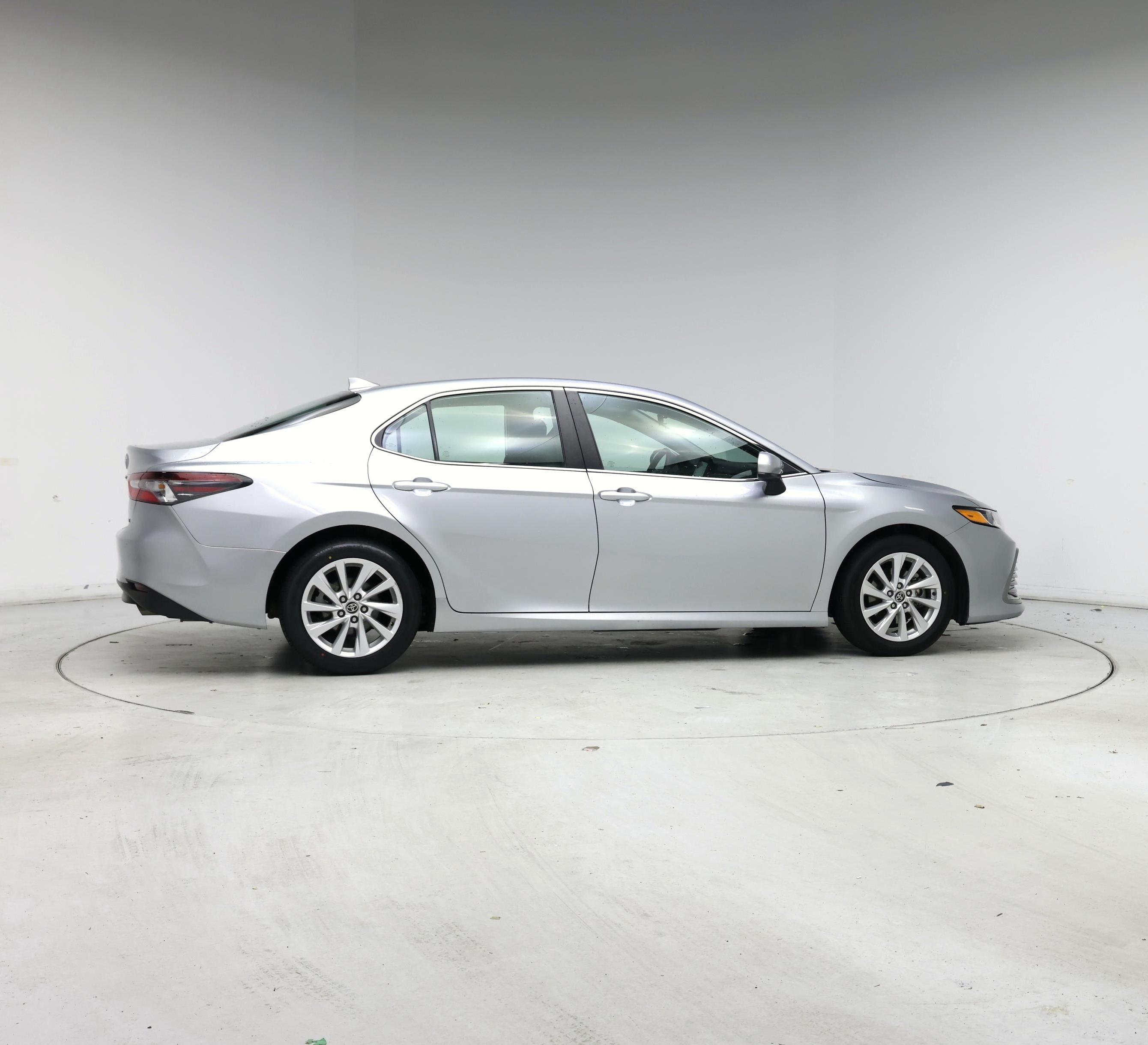 Thumbnail: 2023 Toyota Camry - 7