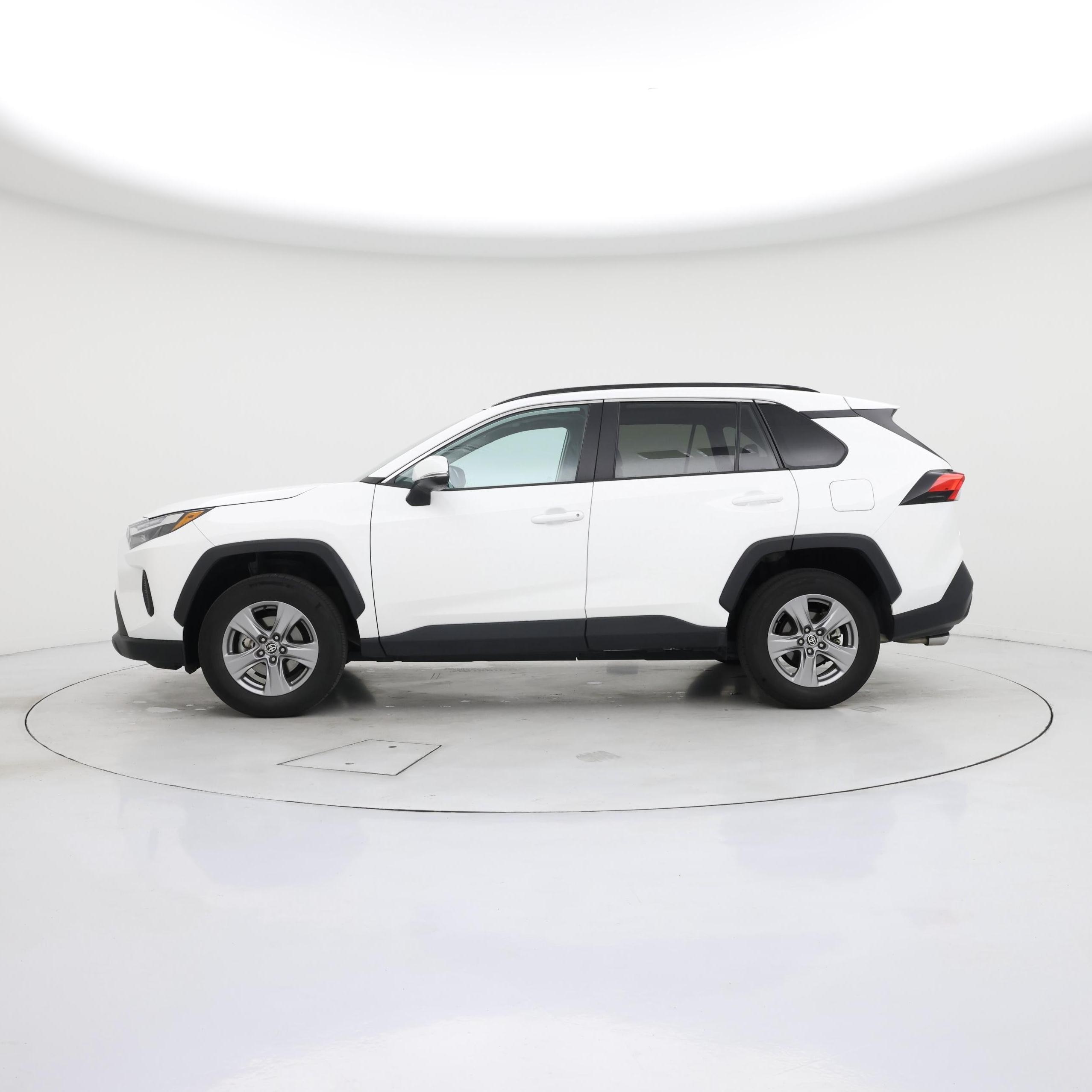 Thumbnail: 2024 Toyota RAV4 - 3