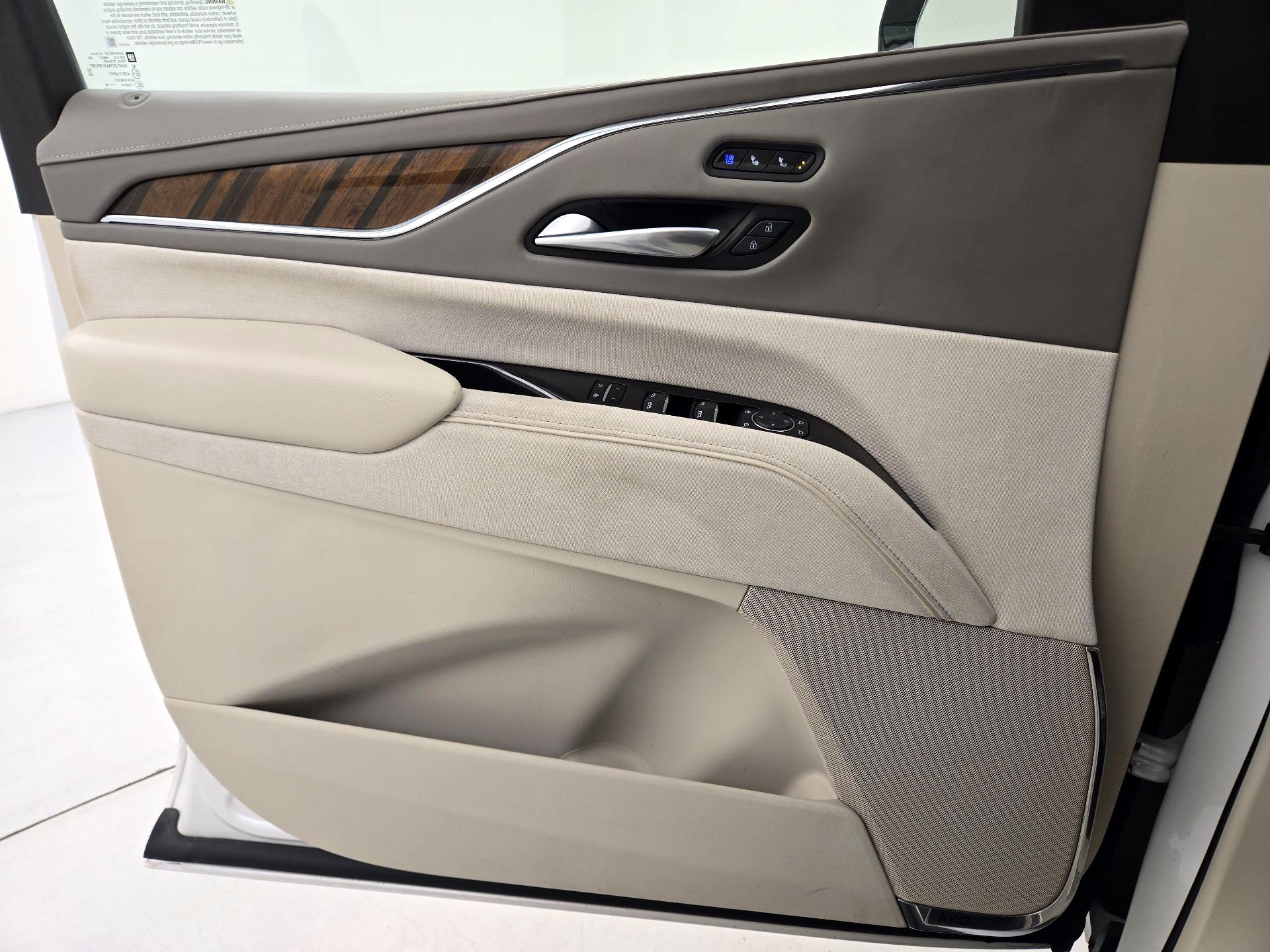 Thumbnail: 2024 Cadillac Escalade - 12