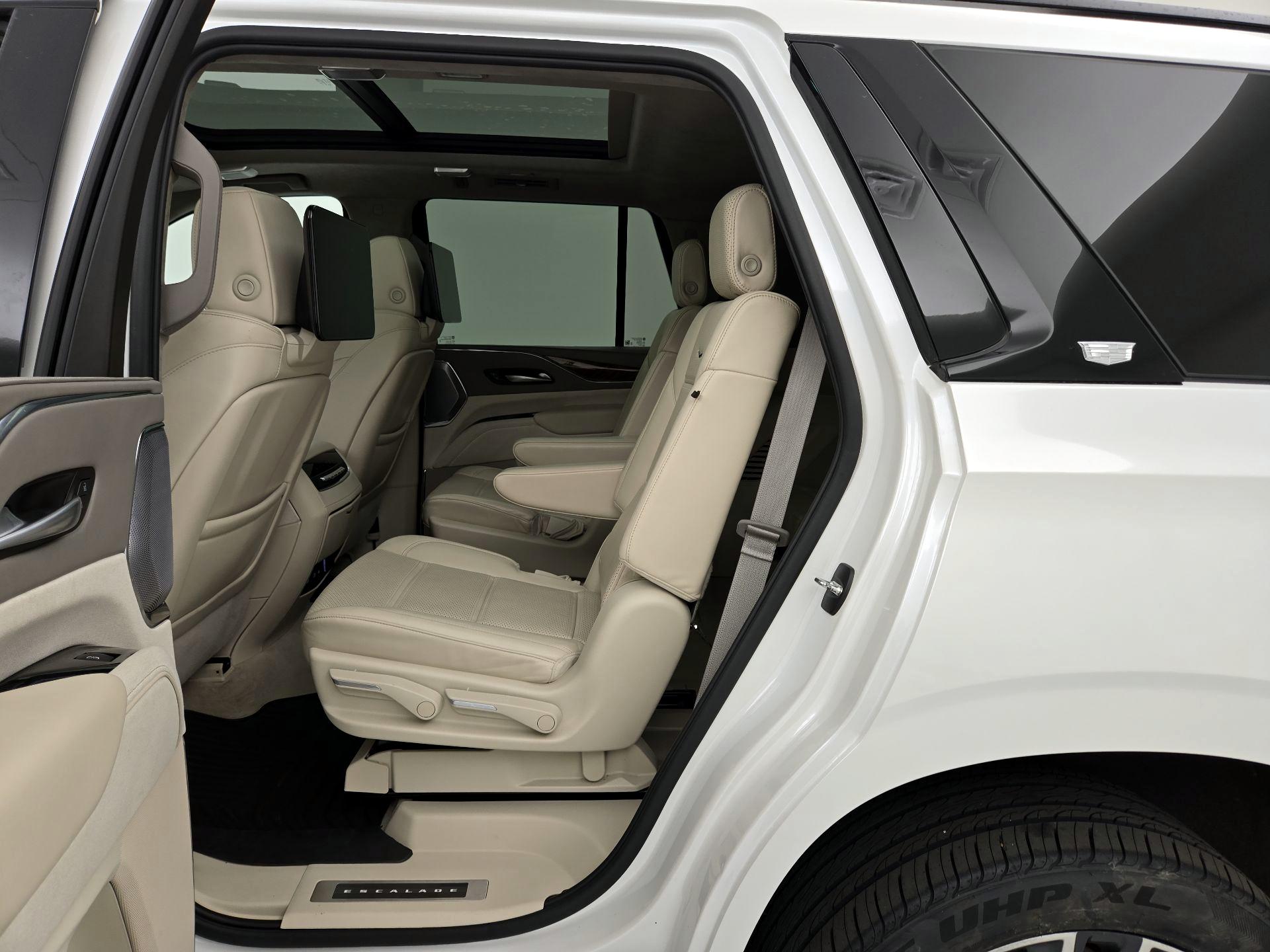 Thumbnail: 2024 Cadillac Escalade - 20