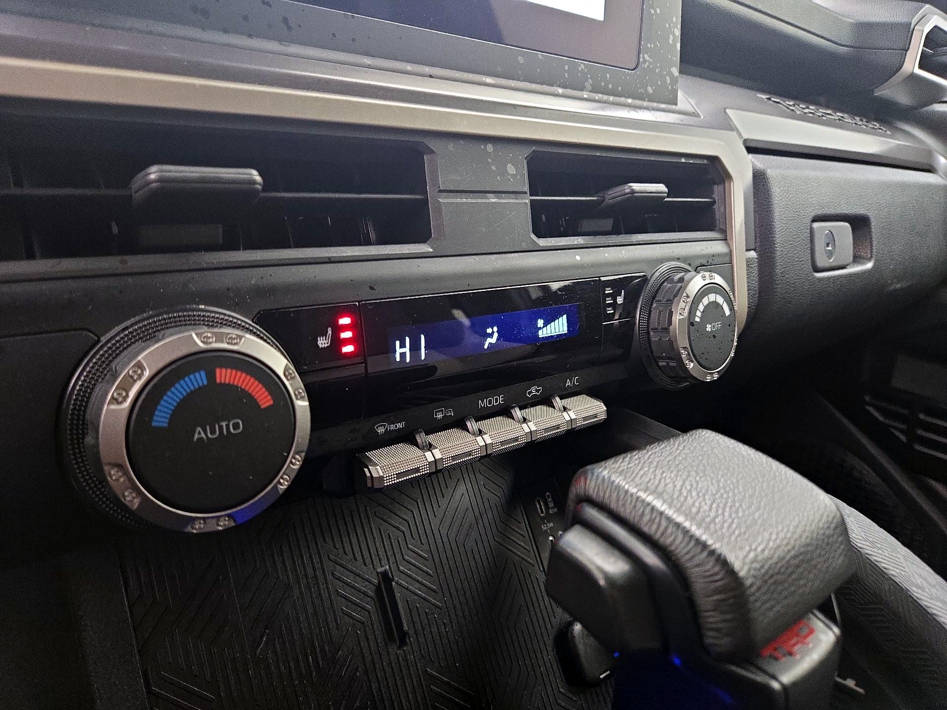 Thumbnail: 2024 Toyota Tacoma - 16