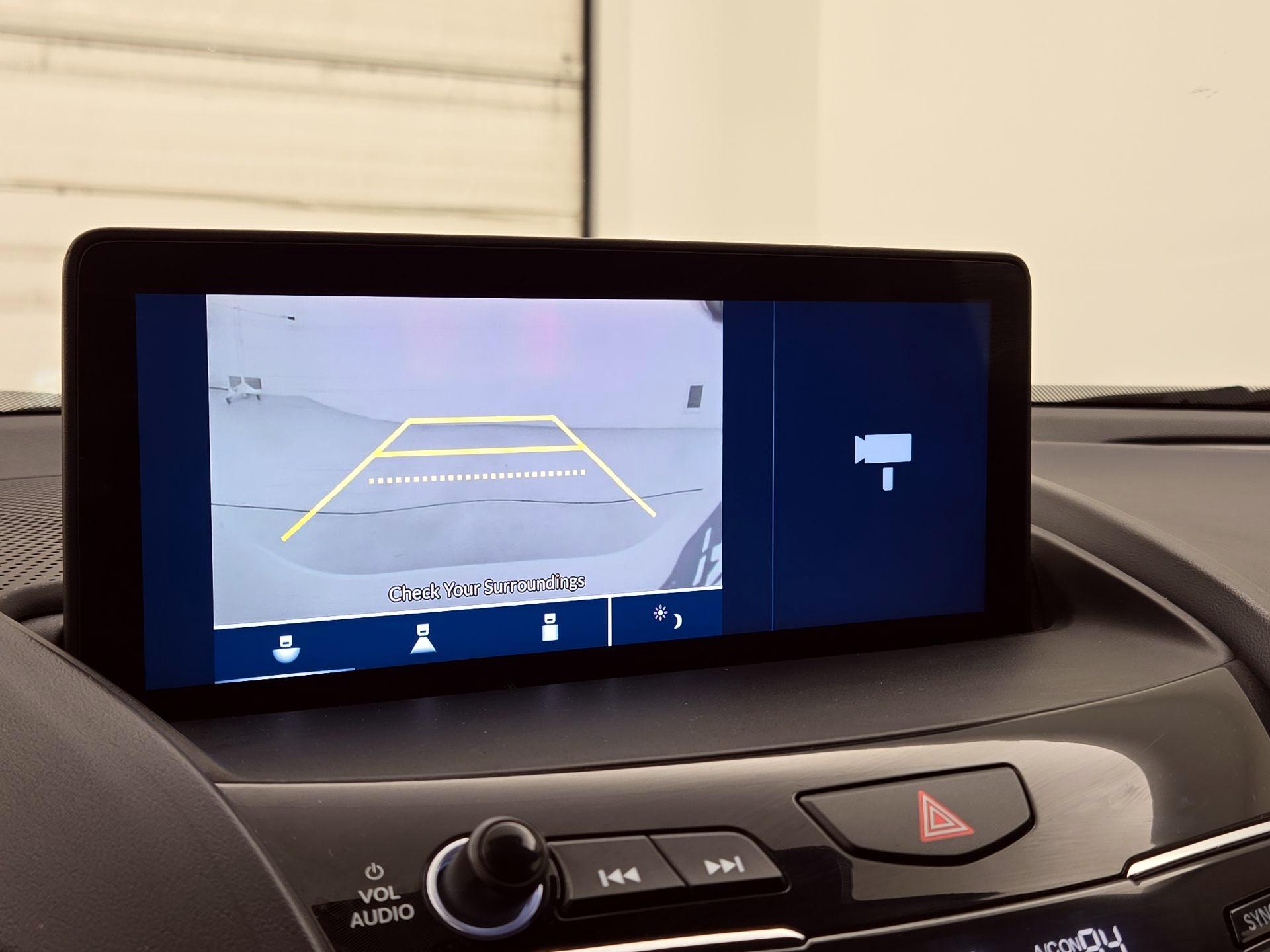 Thumbnail: 2021 Acura RDX - 14