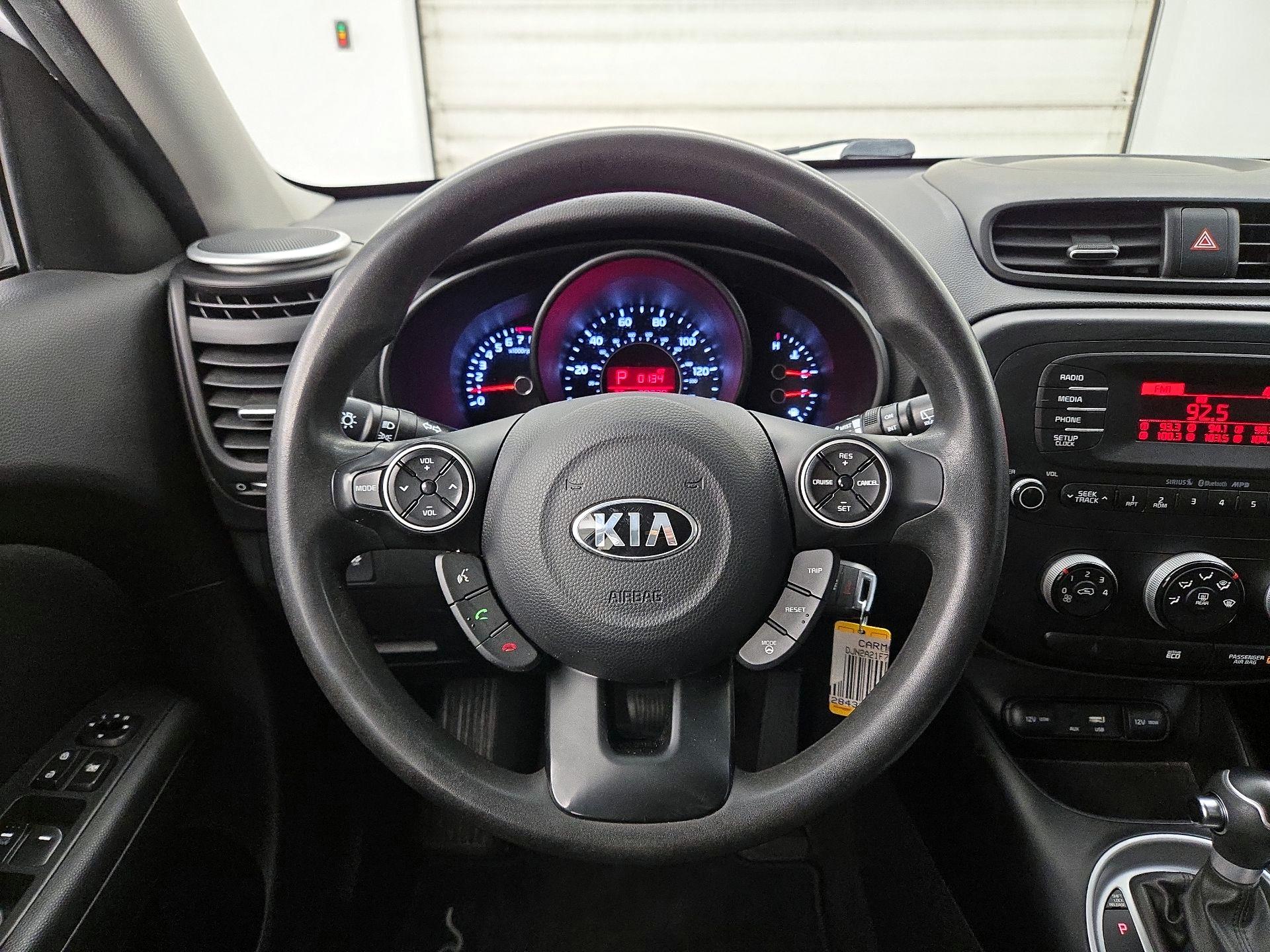 Thumbnail: 2015 Kia Soul - 10