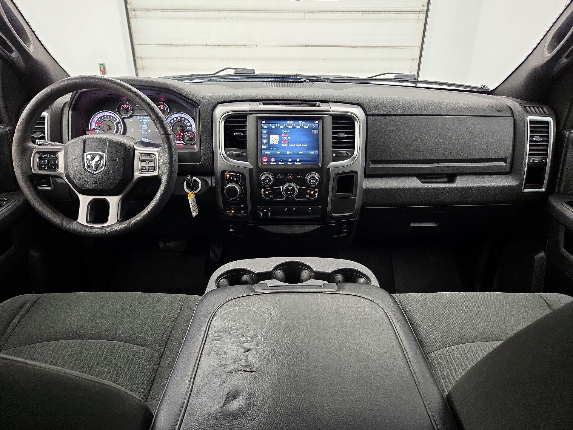 Thumbnail: 2021 RAM 1500 Classic - 9