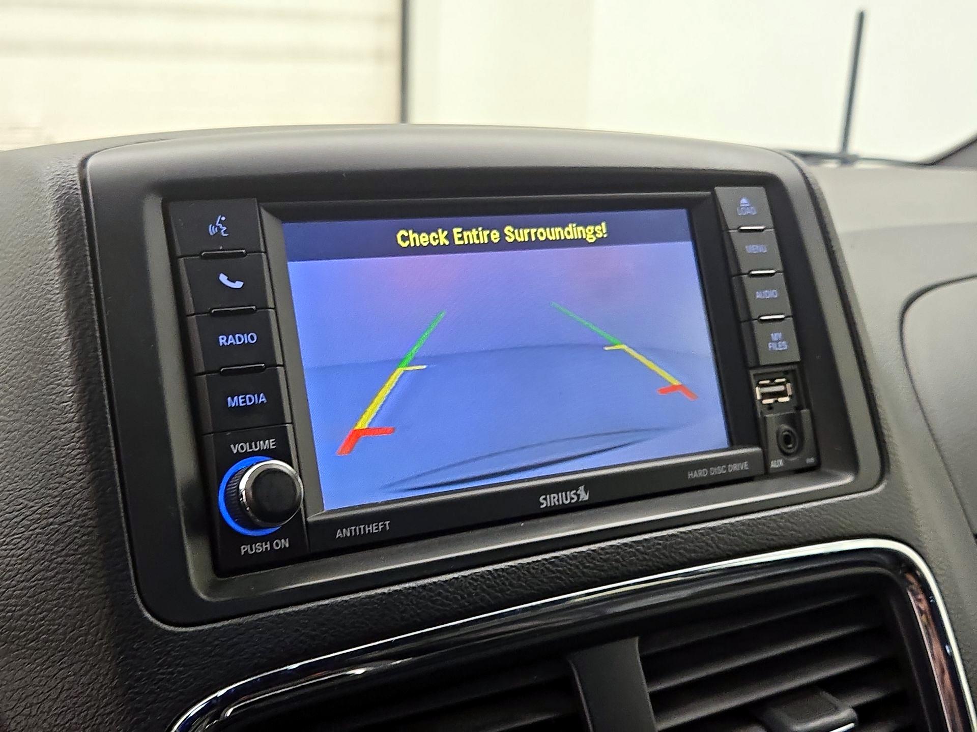 Thumbnail: 2018 Dodge Grand Caravan - 14