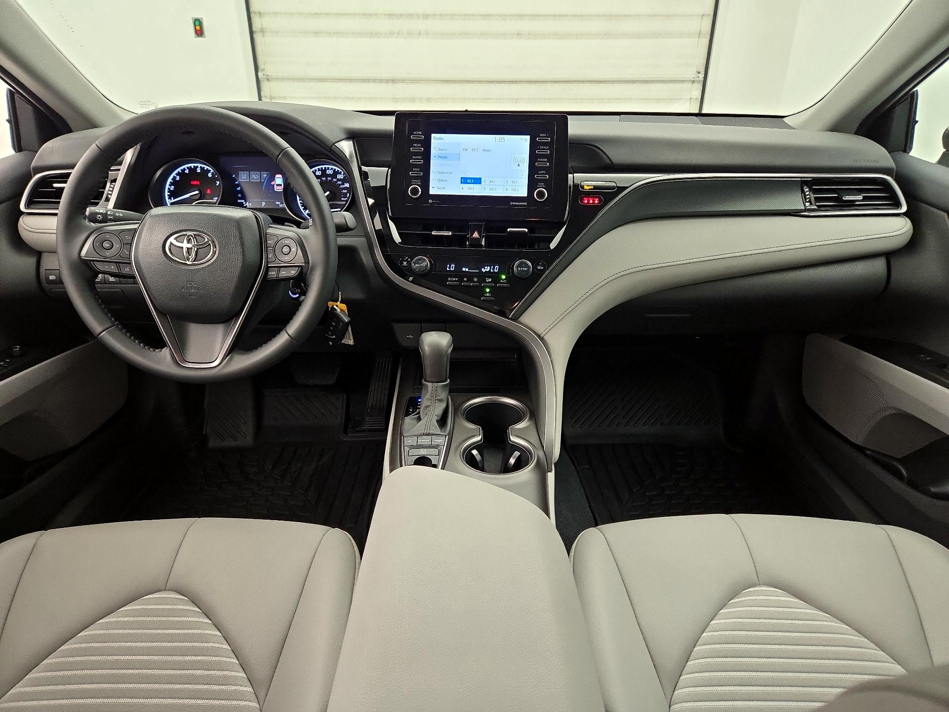 Thumbnail: 2023 Toyota Camry - 9