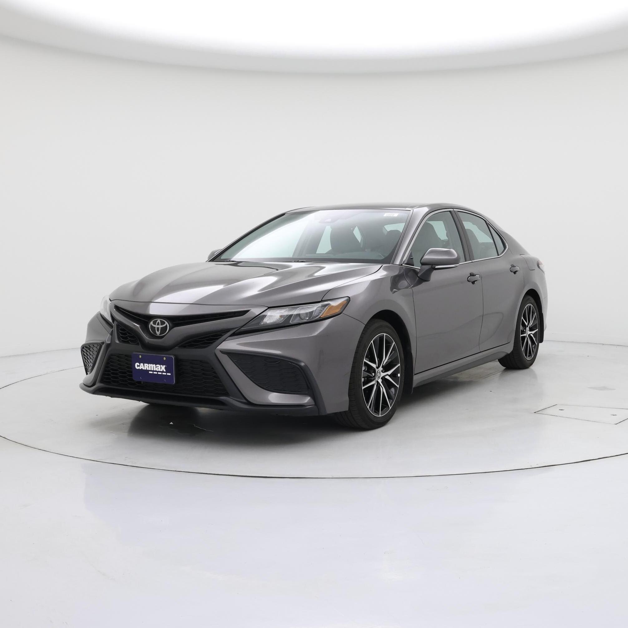 Thumbnail: 2023 Toyota Camry - 4