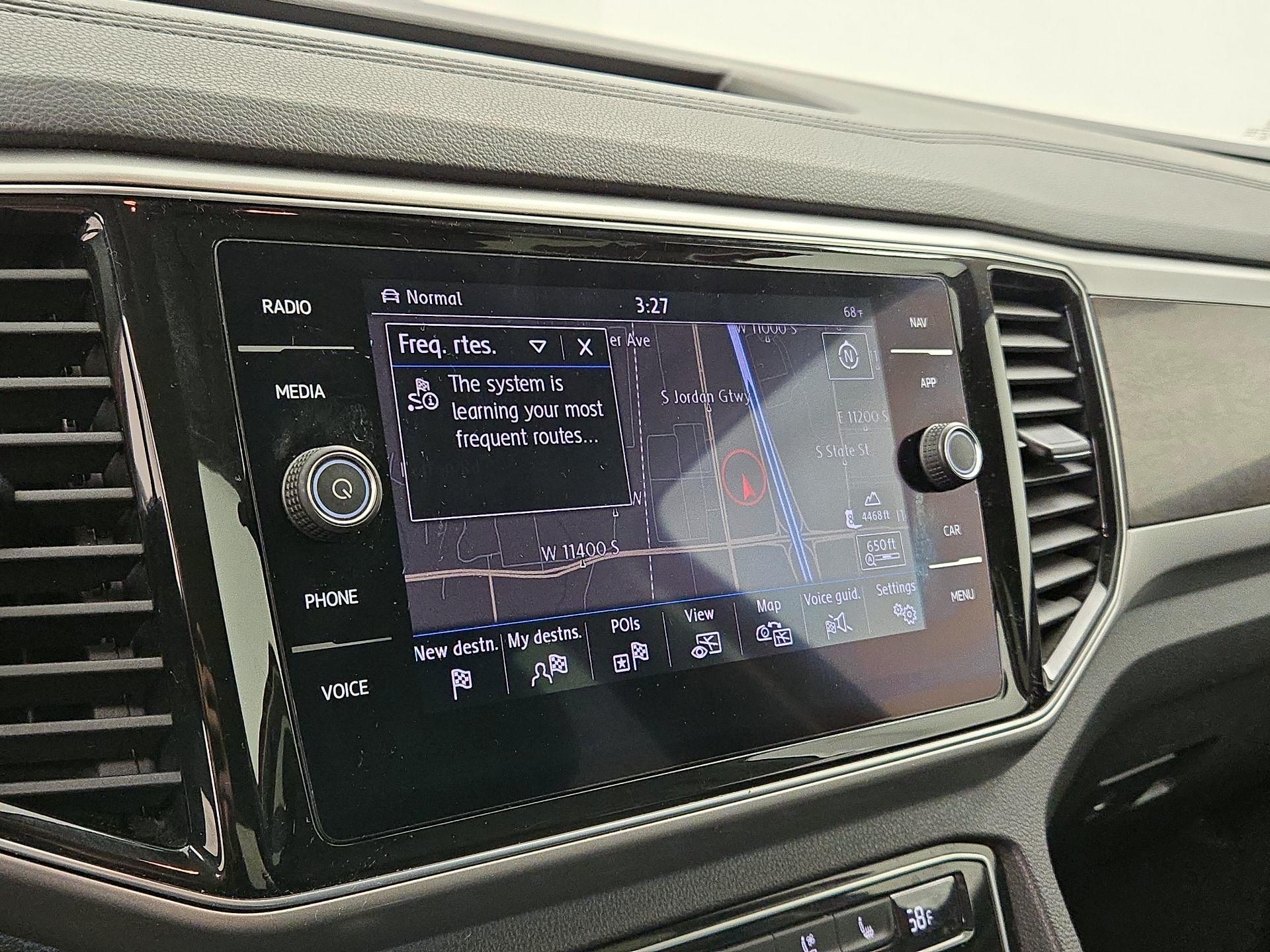 Thumbnail: 2018 Volkswagen Atlas - 14