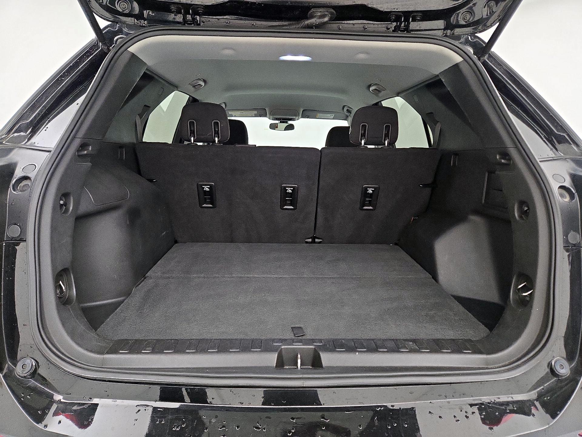 Thumbnail: 2018 Chevrolet Equinox - 20