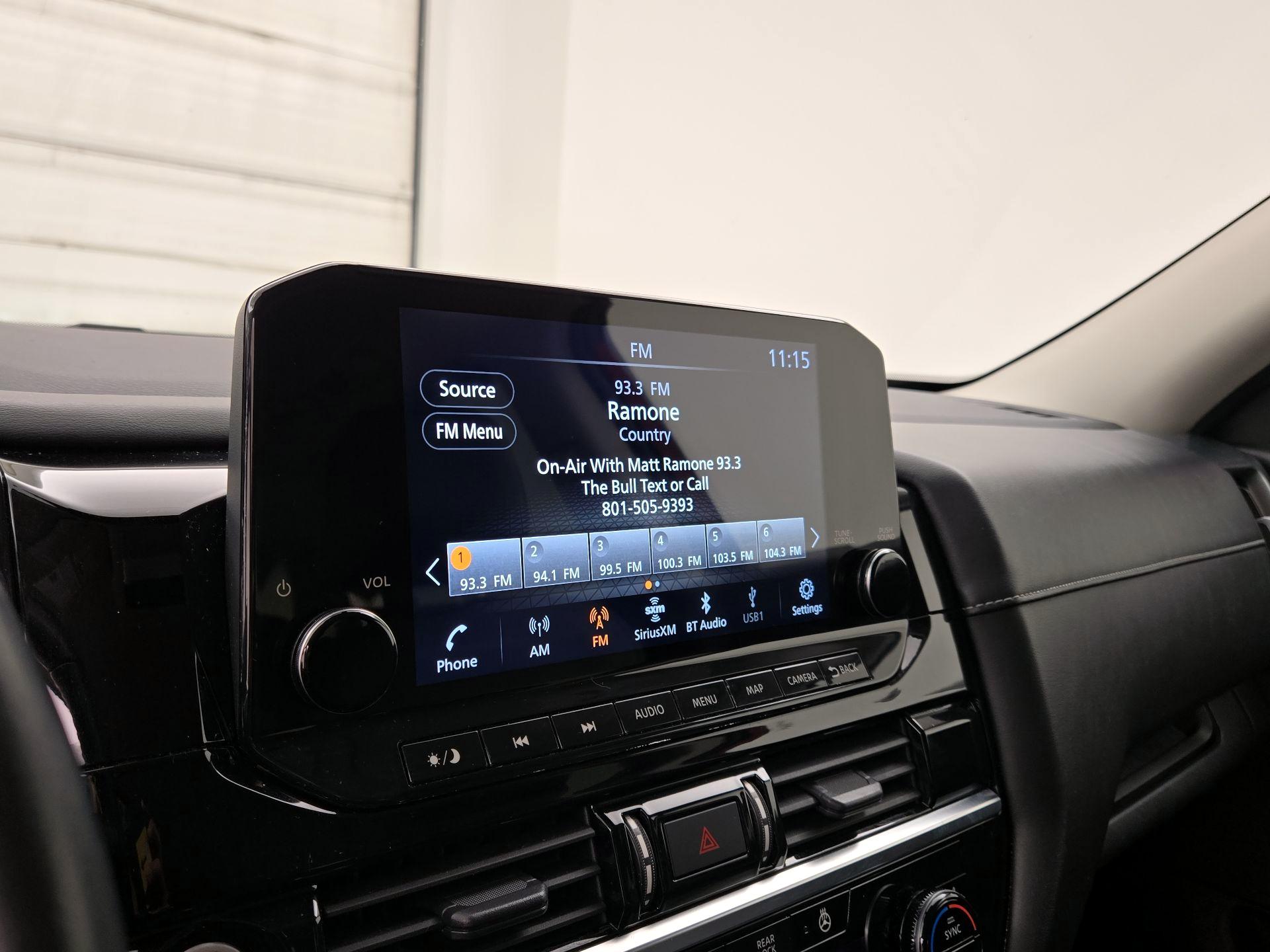 Thumbnail: 2022 Nissan Pathfinder - 16