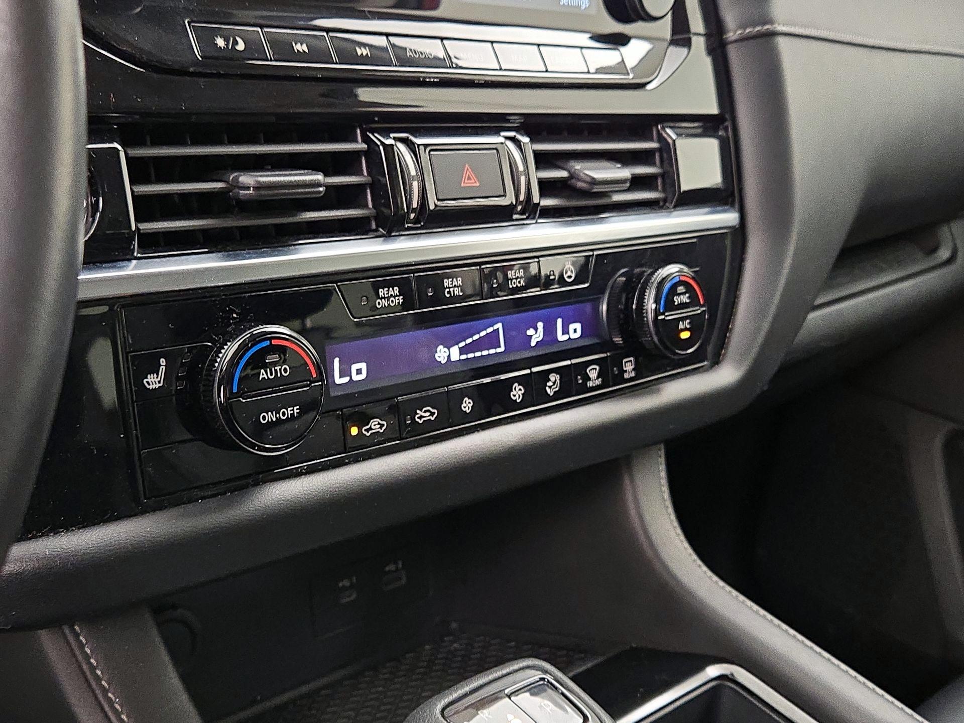 Thumbnail: 2022 Nissan Pathfinder - 17