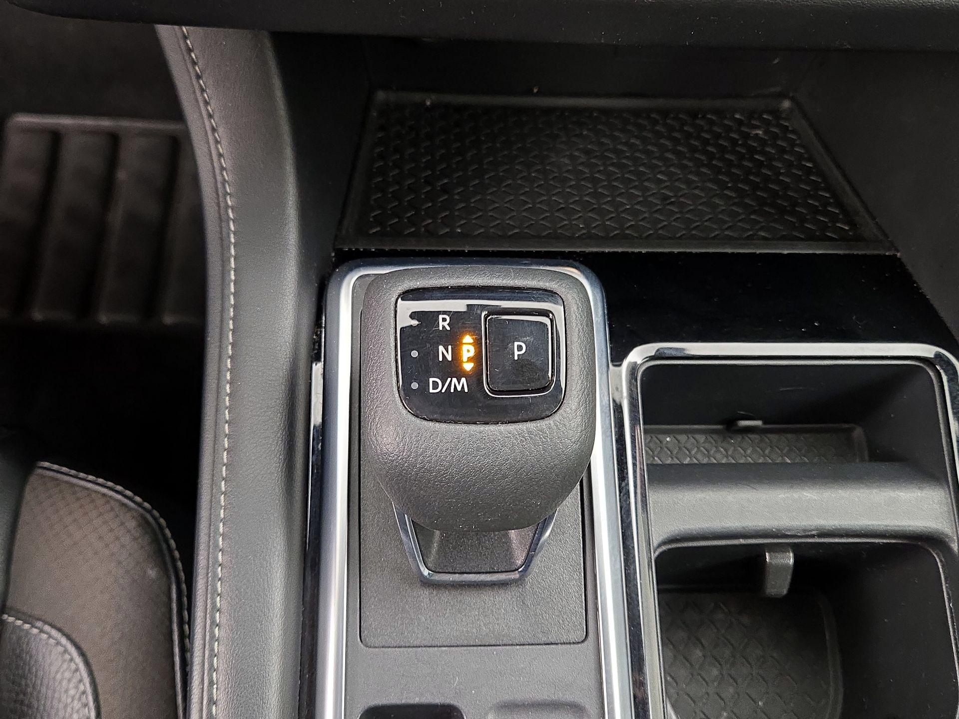 Thumbnail: 2022 Nissan Pathfinder - 18