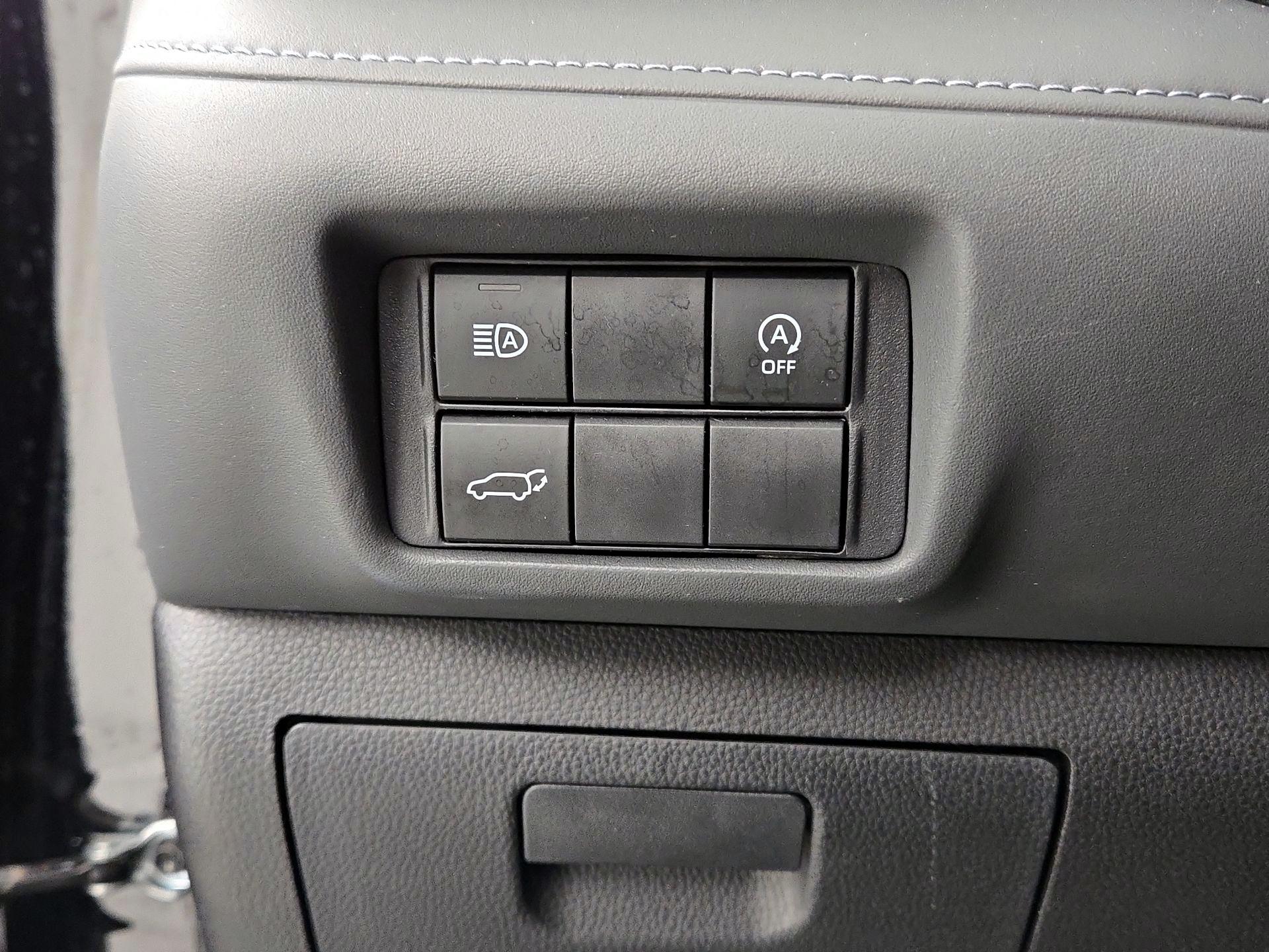 Thumbnail: 2024 Toyota Highlander - 13