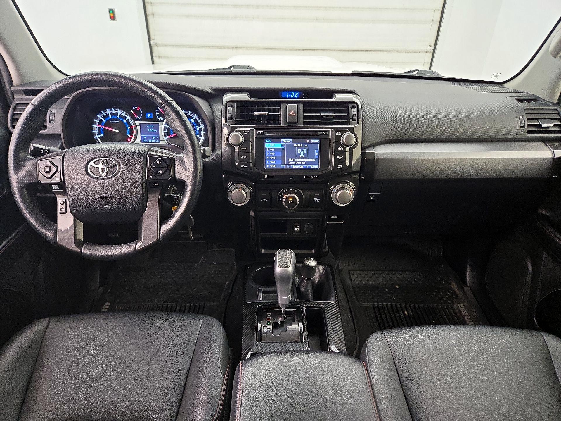 Thumbnail: 2019 Toyota 4Runner - 9