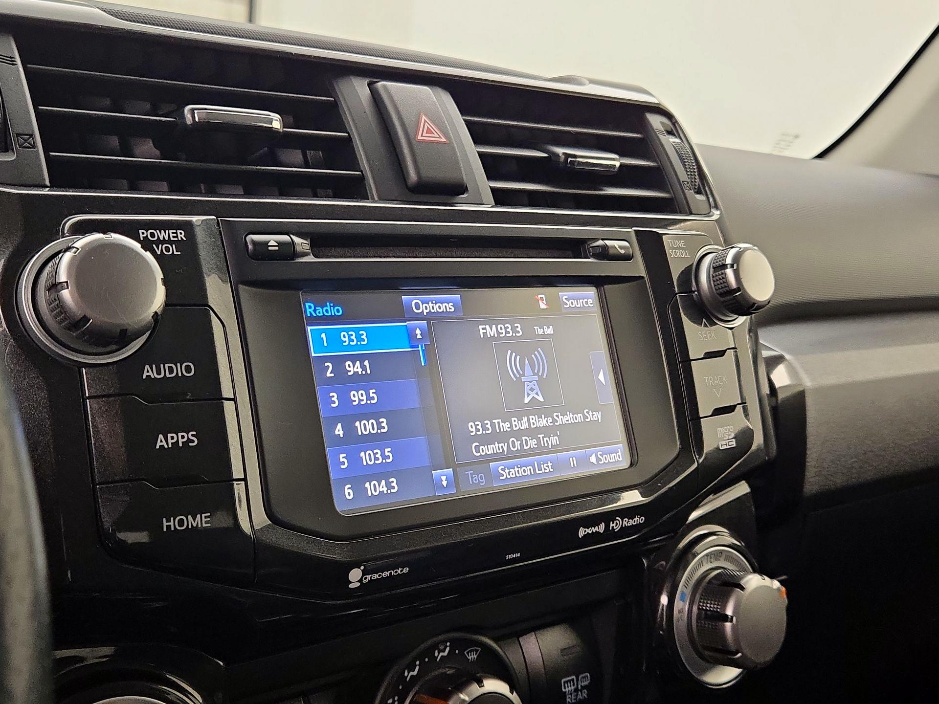 Thumbnail: 2019 Toyota 4Runner - 15