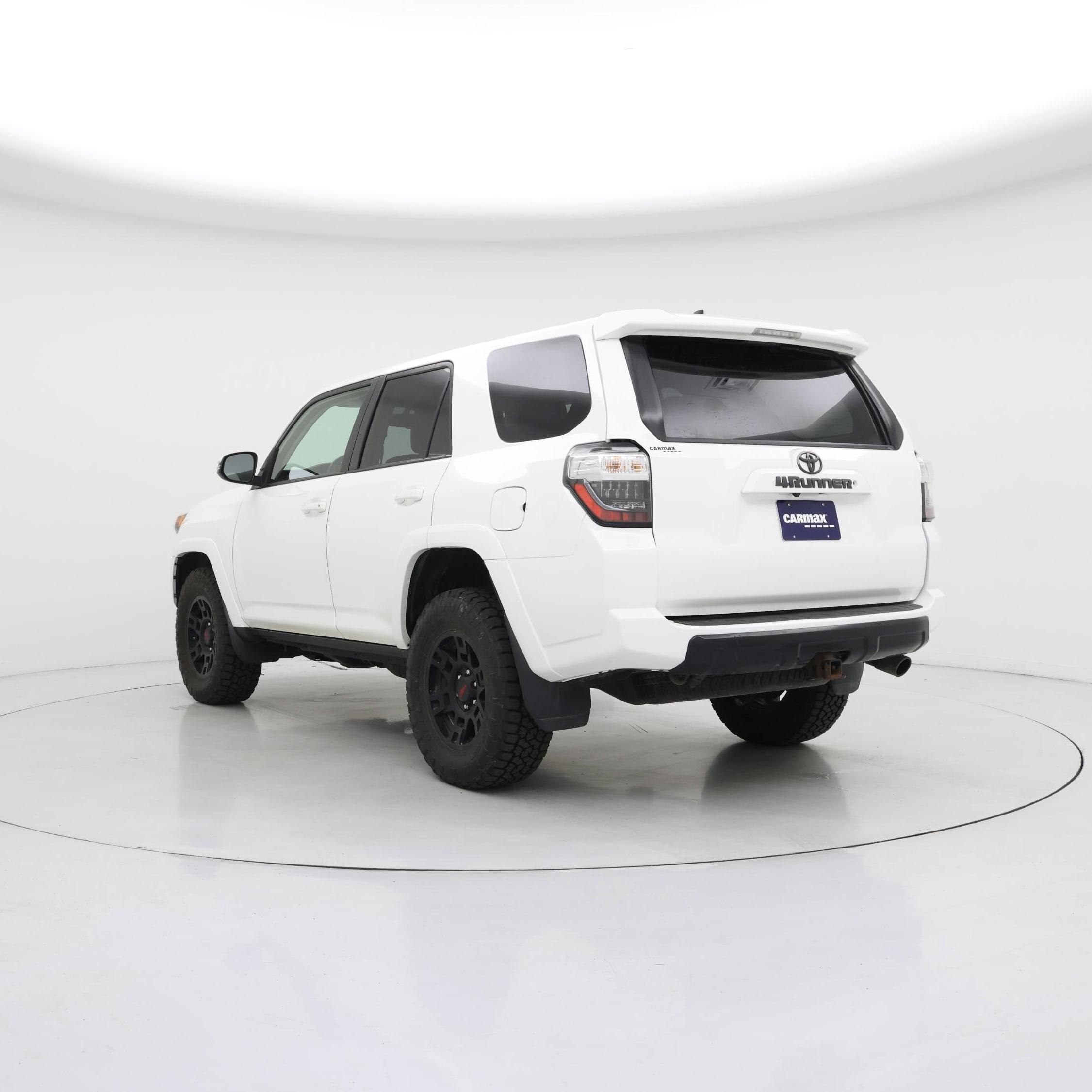 Thumbnail: 2019 Toyota 4Runner - 2
