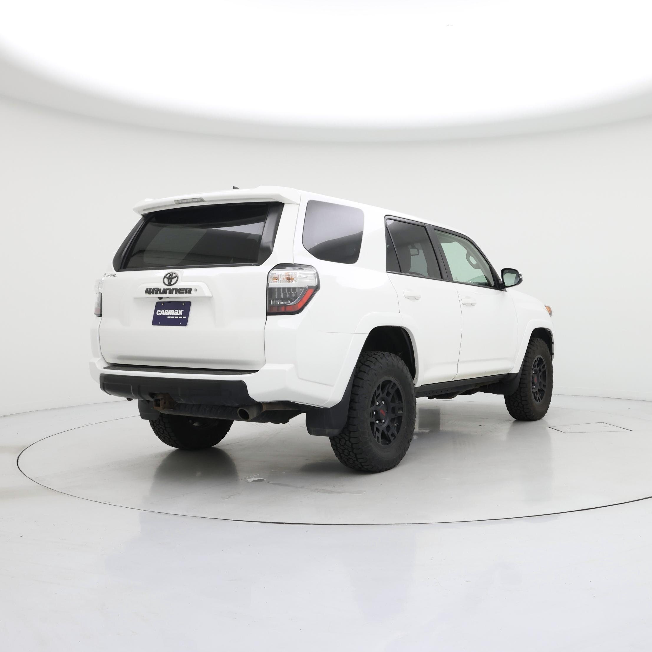 Thumbnail: 2019 Toyota 4Runner - 8