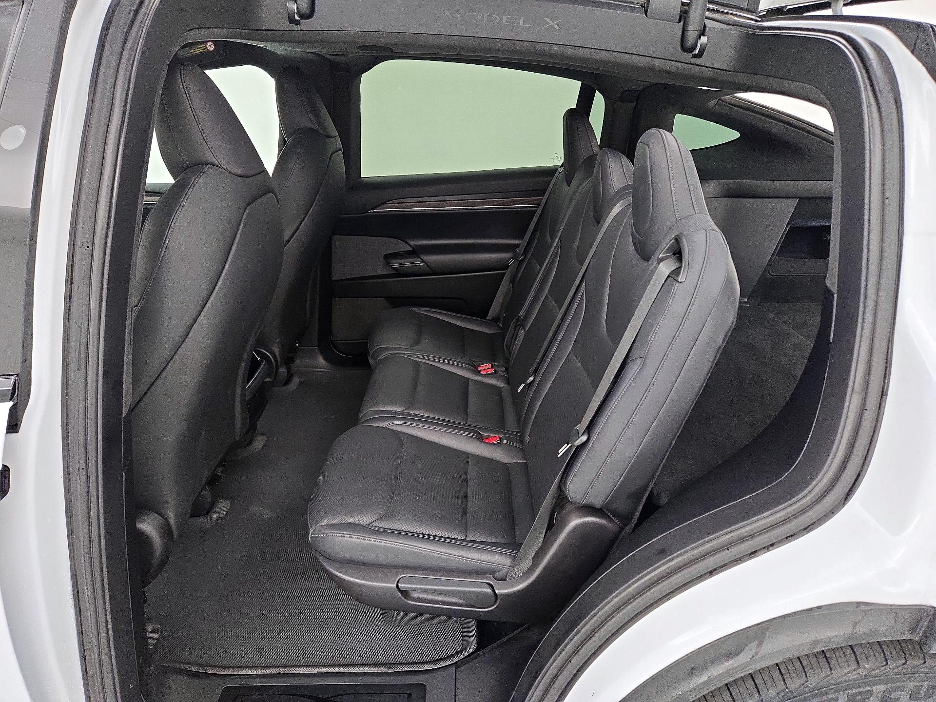 Thumbnail: 2022 Tesla Model X - 19