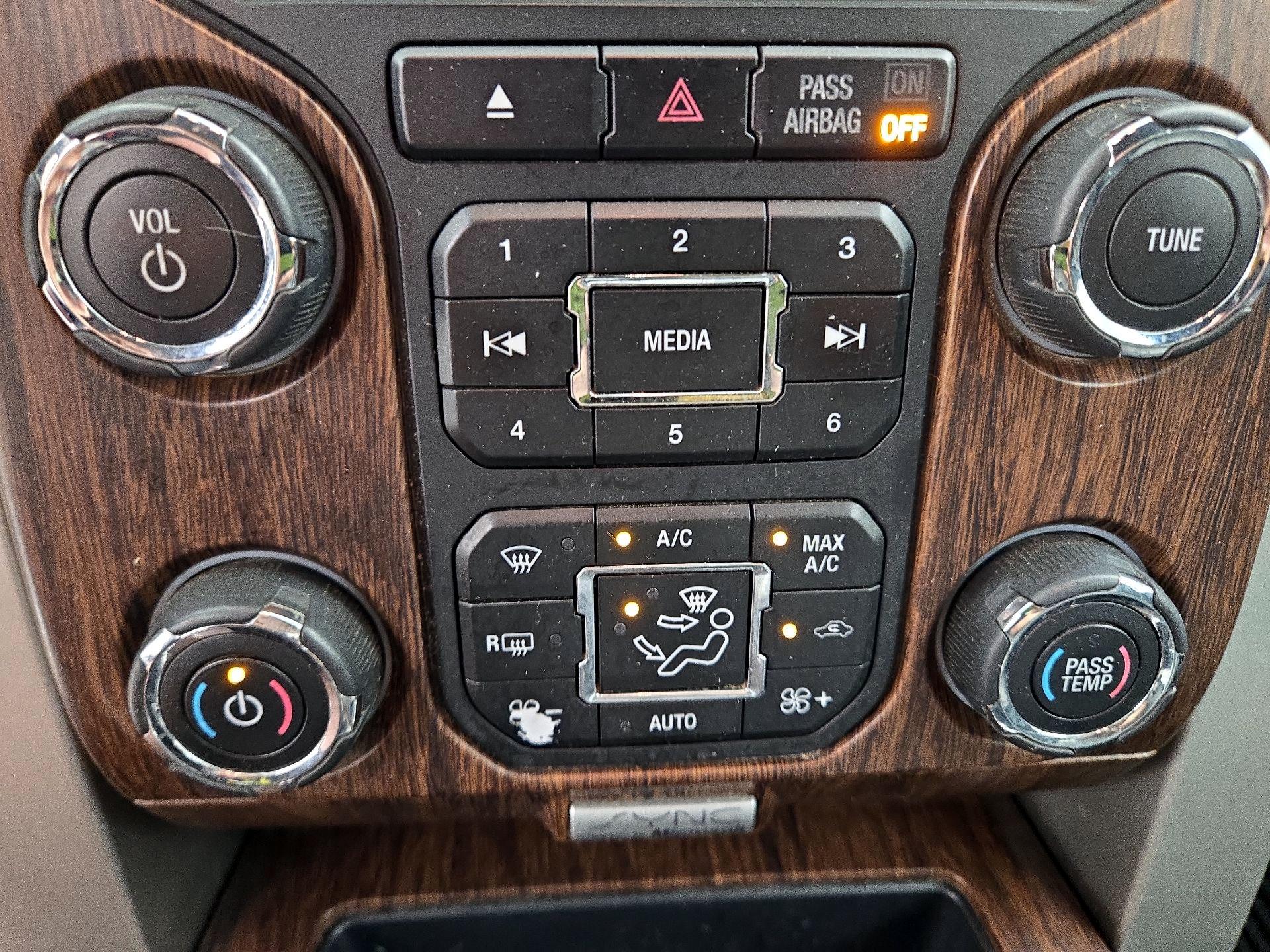 Thumbnail: 2014 Ford F-150 - 17