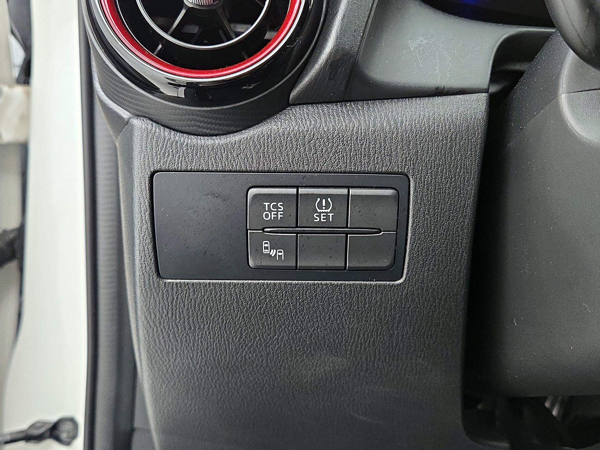 Thumbnail: 2016 Mazda CX-3 - 13