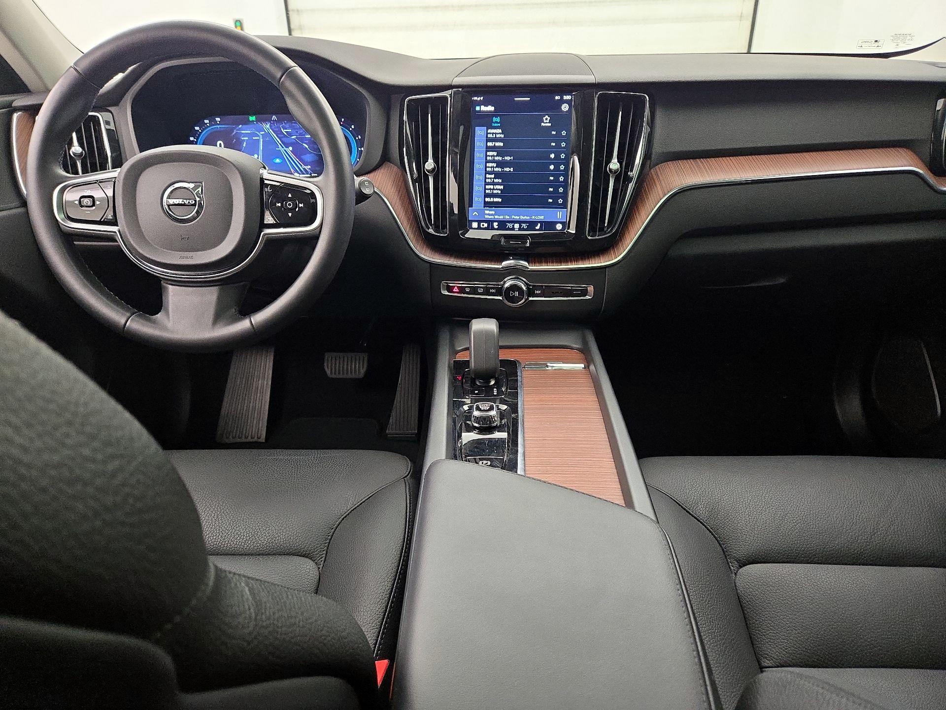 Thumbnail: 2024 Volvo XC60 - 9