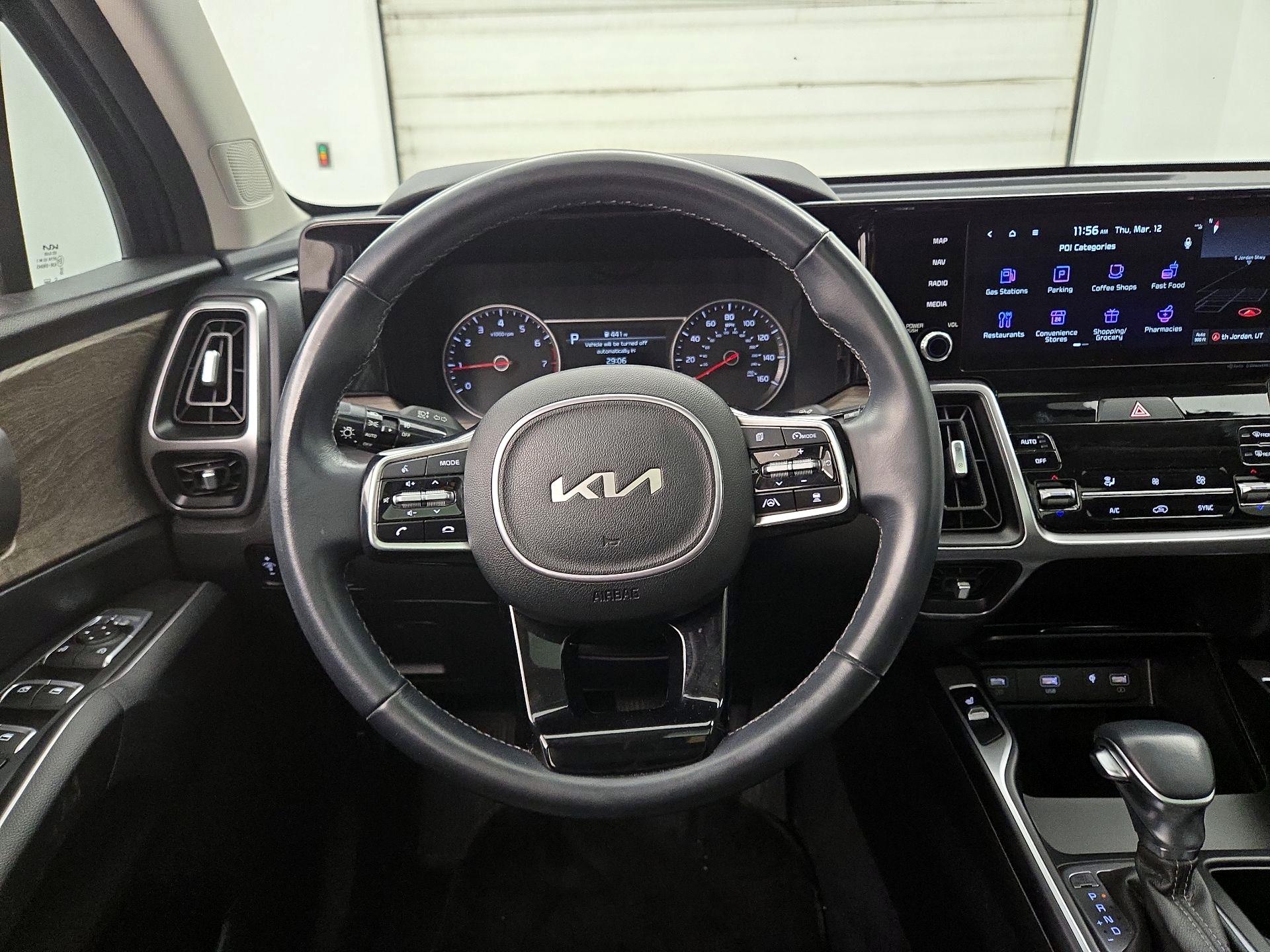 Thumbnail: 2023 Kia Sorento - 10