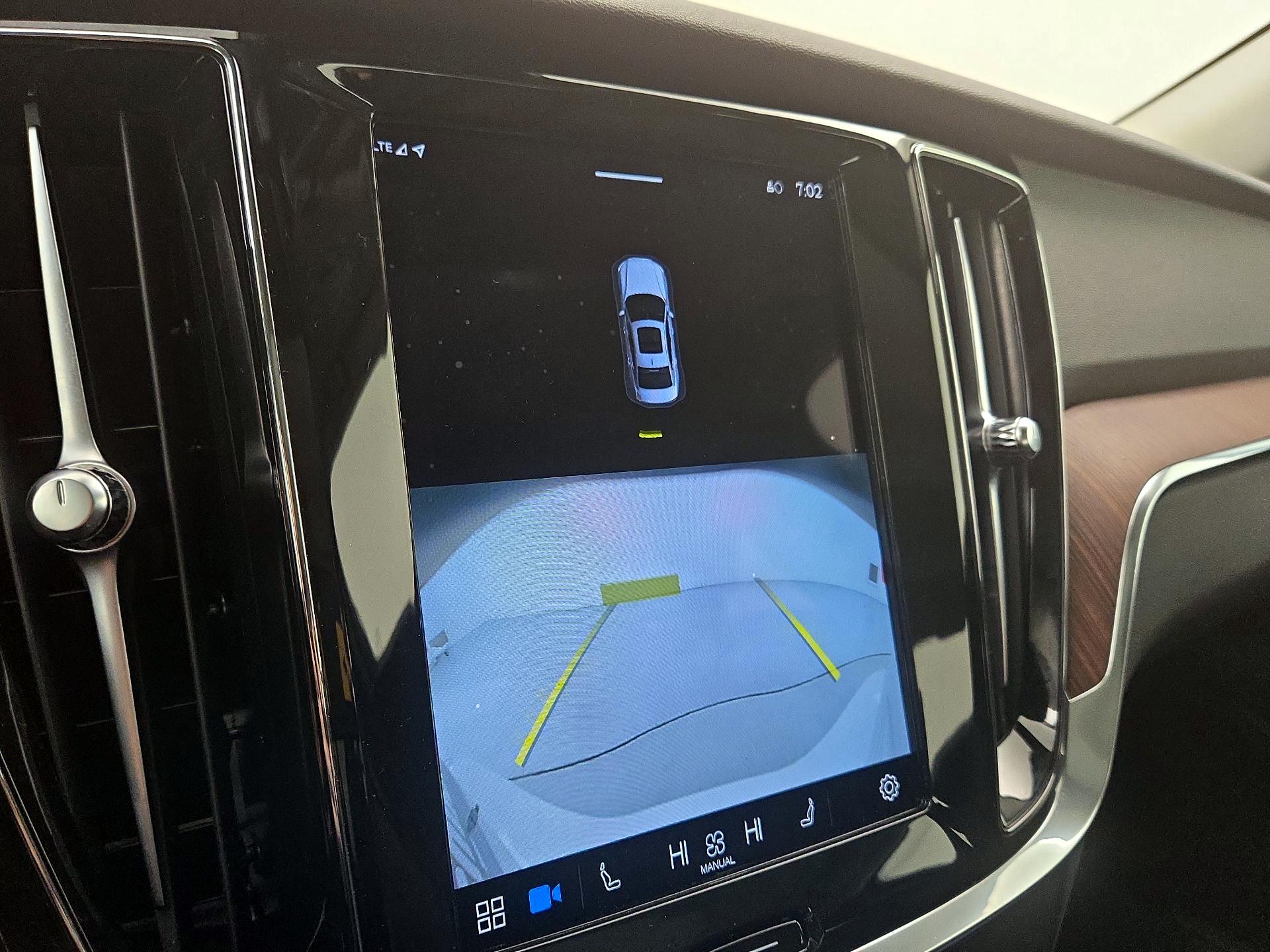 Thumbnail: 2023 Volvo S60 - 15