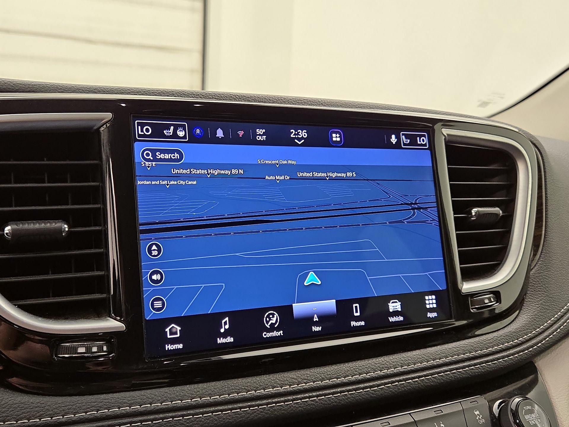 Thumbnail: 2023 Chrysler Pacifica - 14