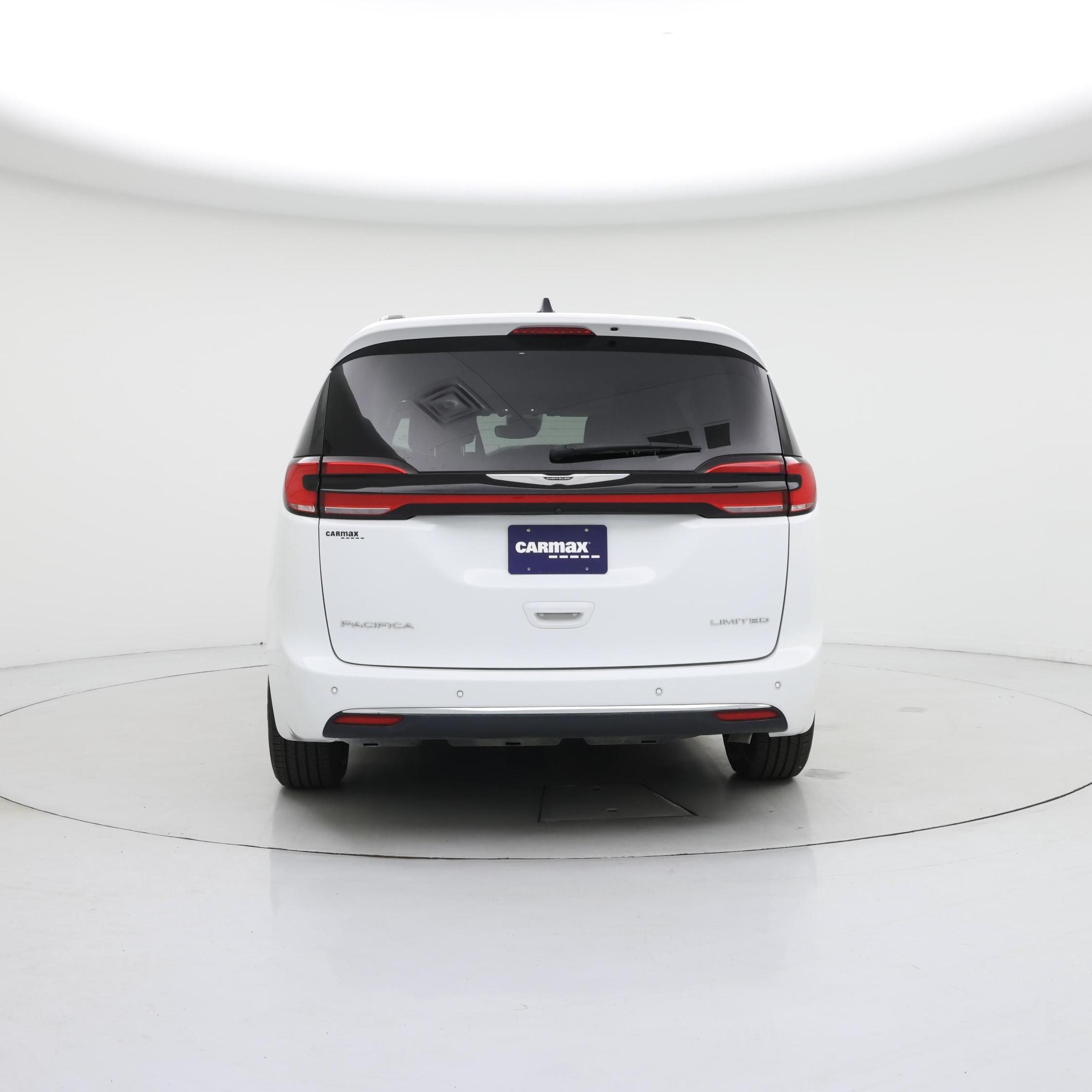 Thumbnail: 2023 Chrysler Pacifica - 6