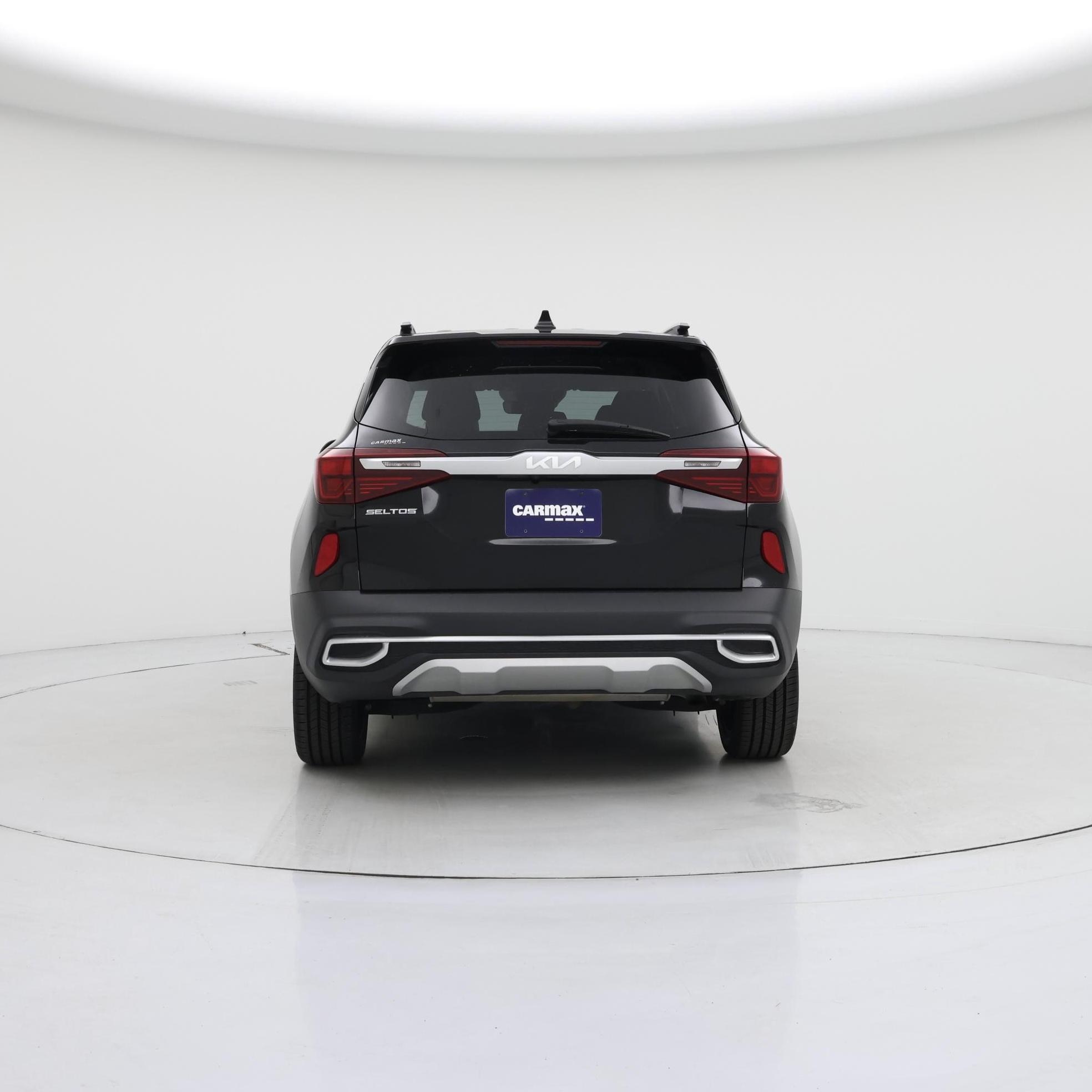 Thumbnail: 2023 Kia Seltos - 6