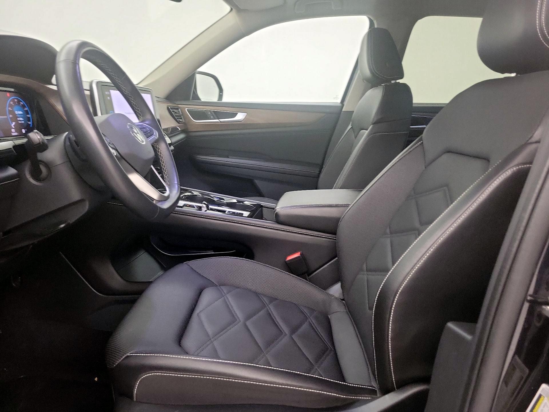 Thumbnail: 2024 Volkswagen Atlas - 11